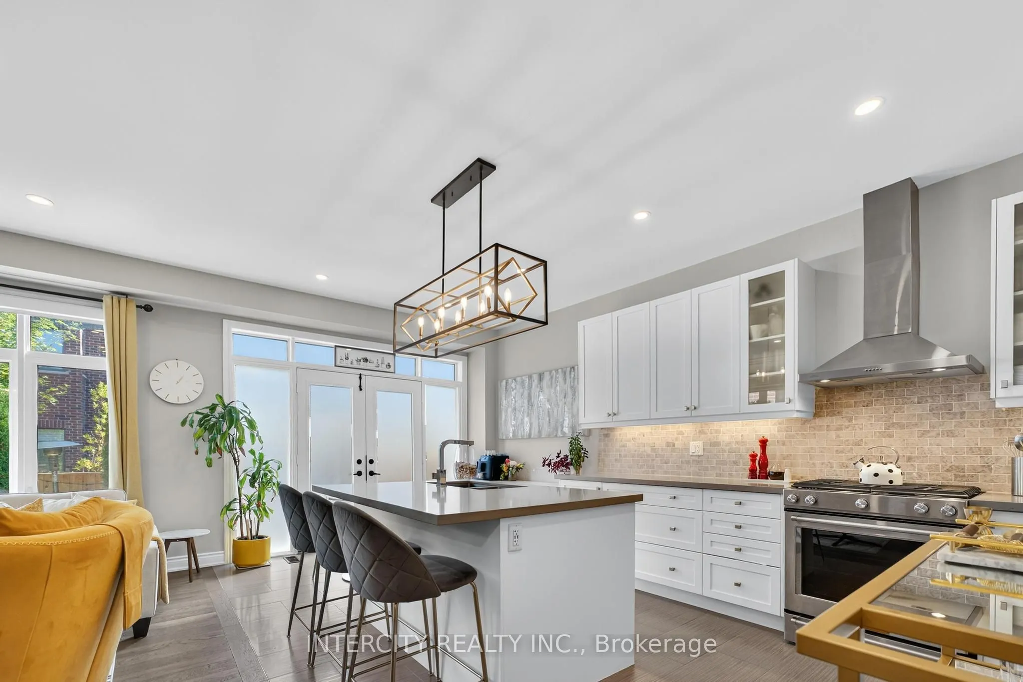 14 Great Heron Court