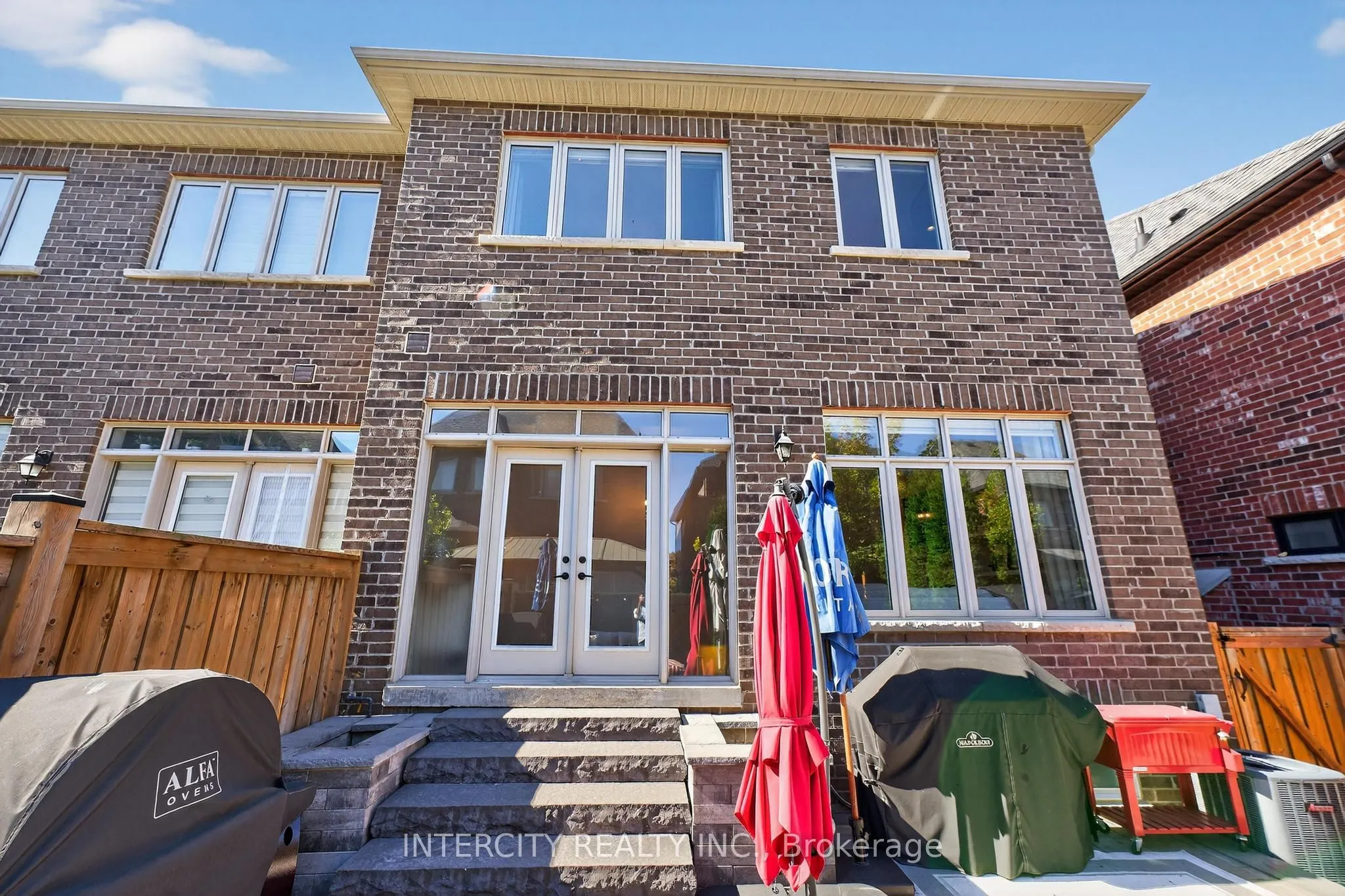 14 Great Heron Court