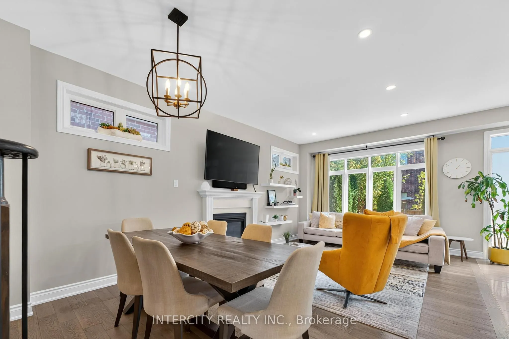14 Great Heron Court