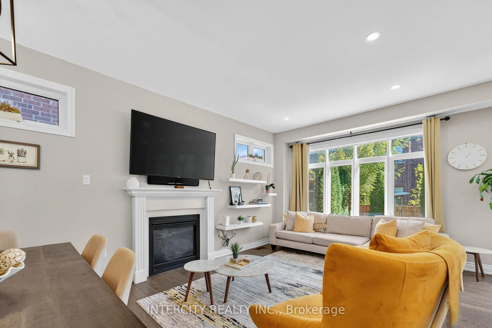 14 Great Heron Court