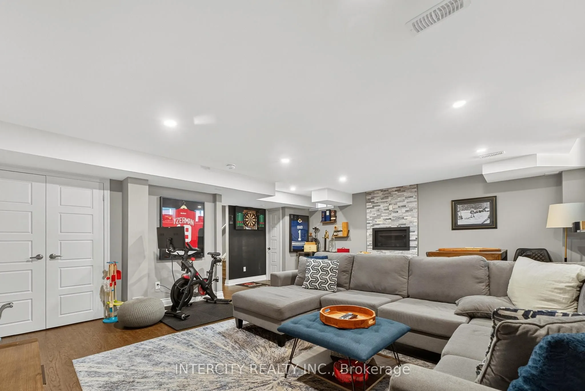 14 Great Heron Court