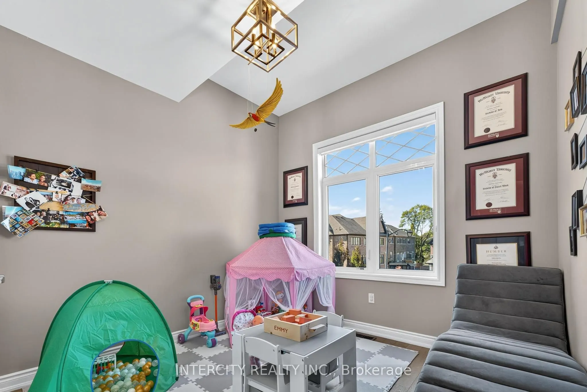 14 Great Heron Court