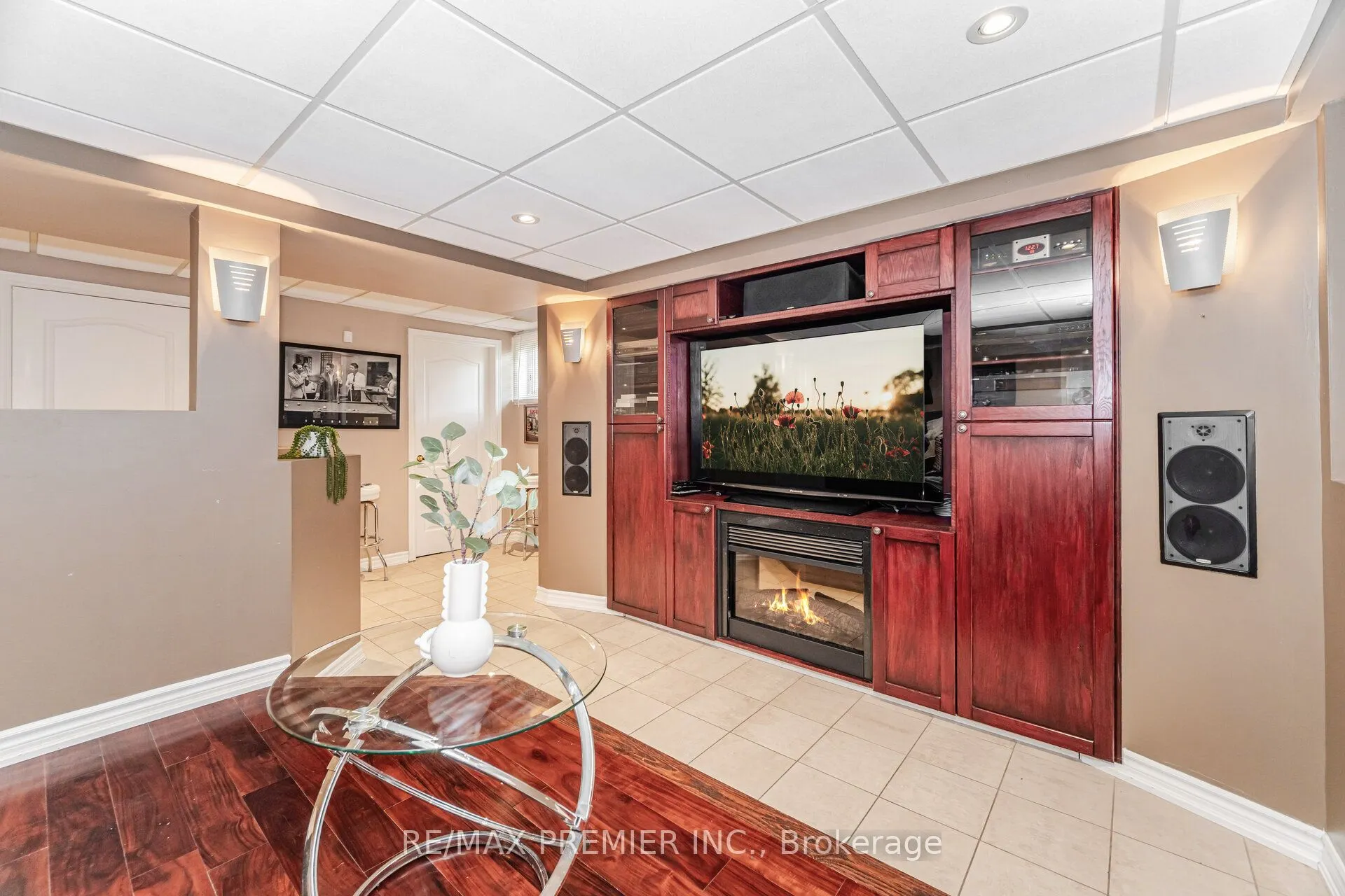 183 Regency View Heights