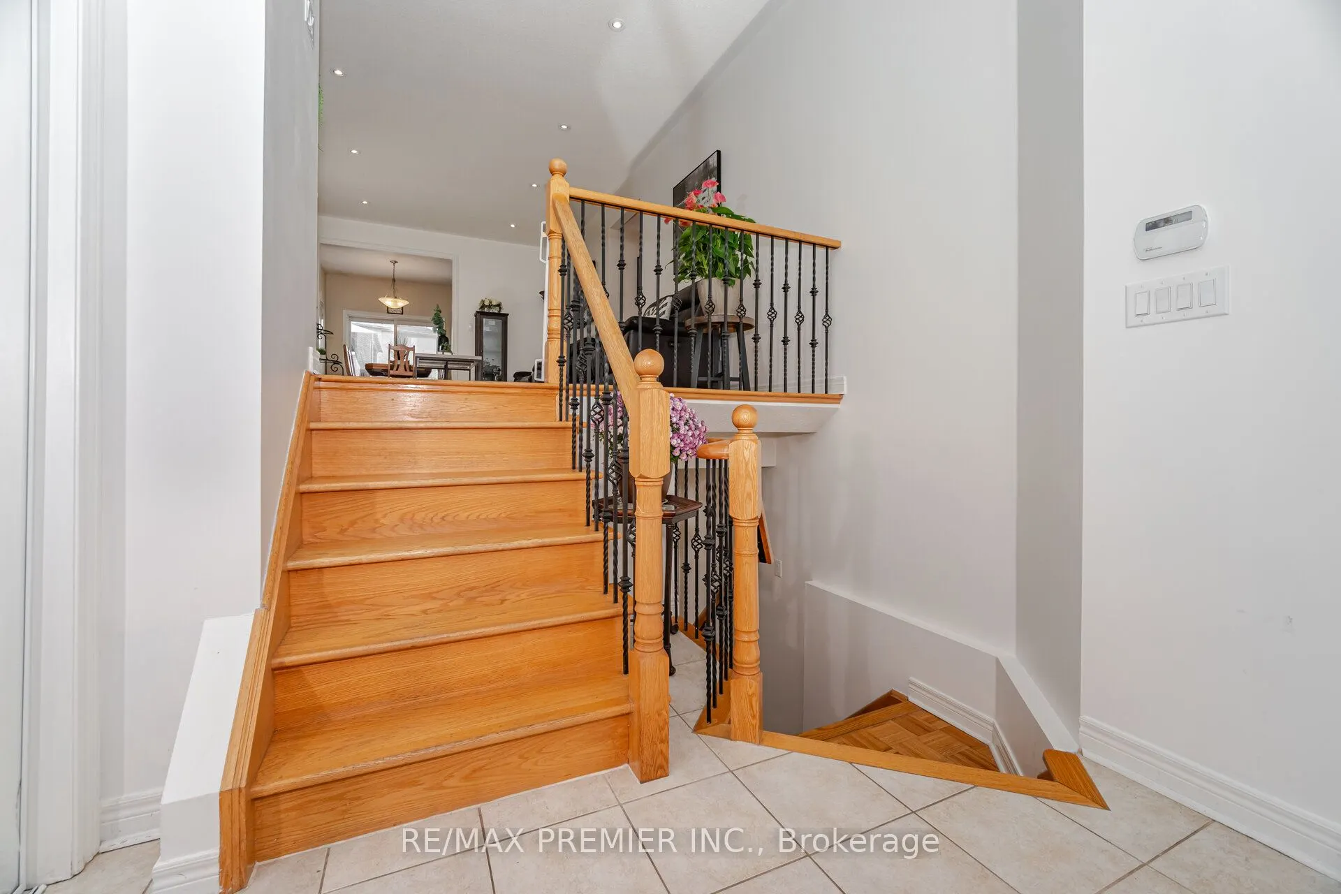183 Regency View Heights