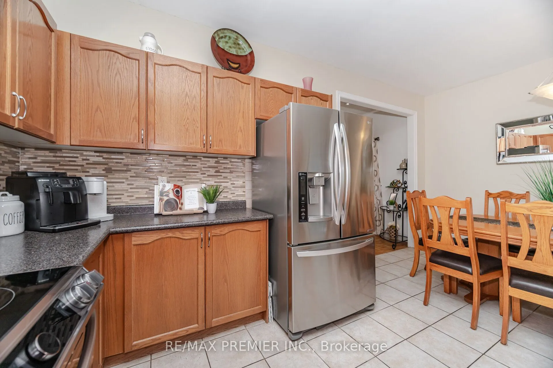 183 Regency View Heights