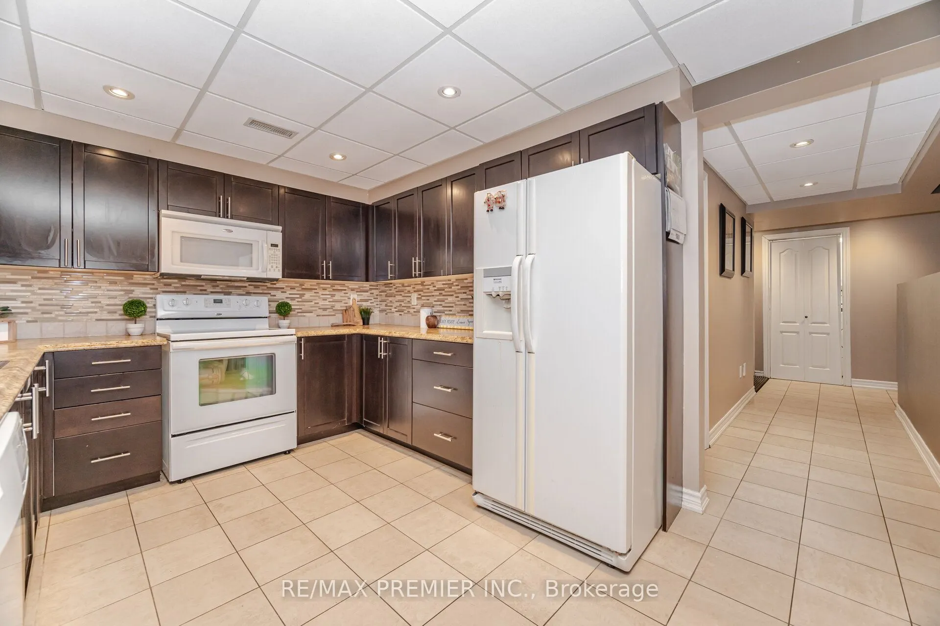 183 Regency View Heights