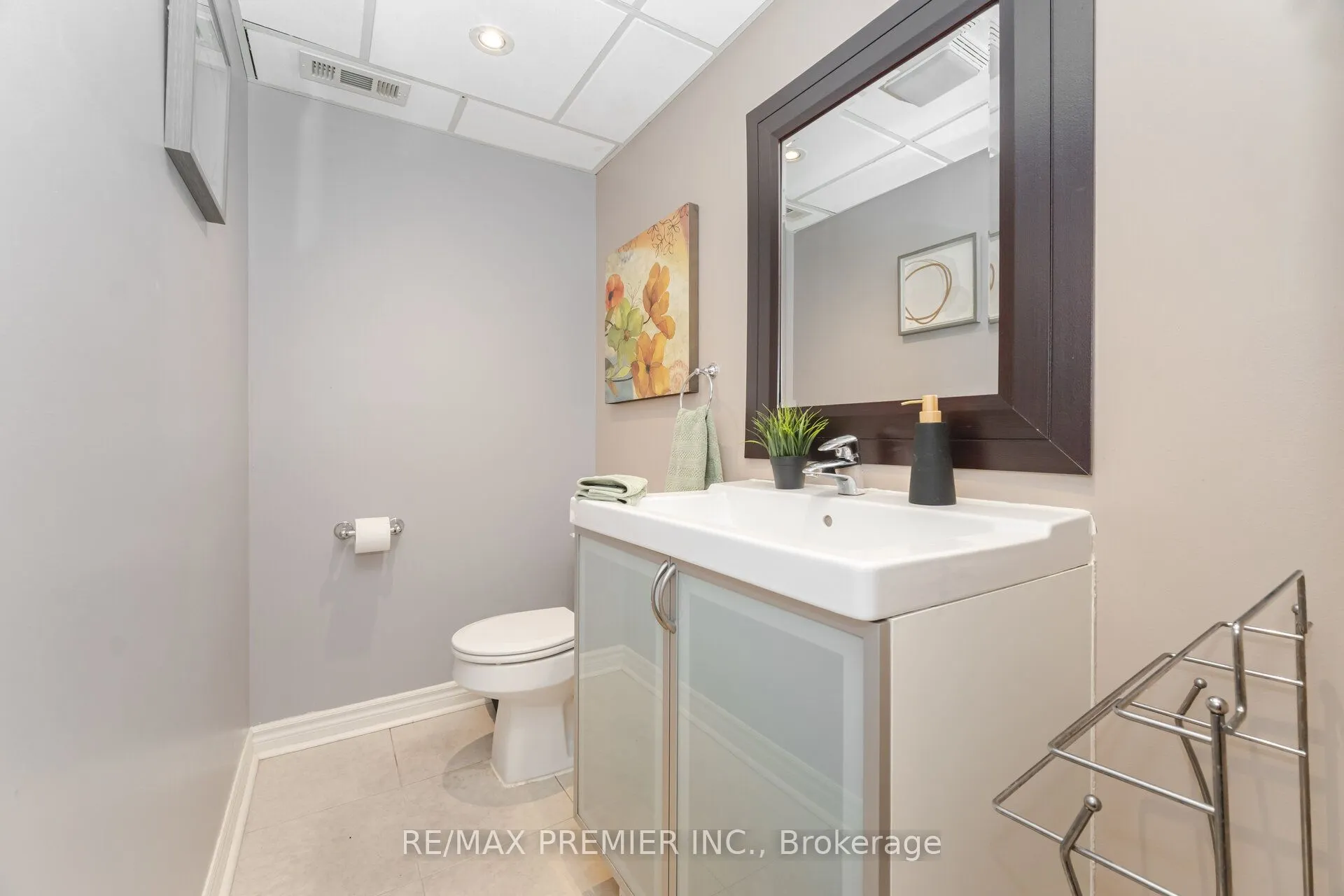 183 Regency View Heights