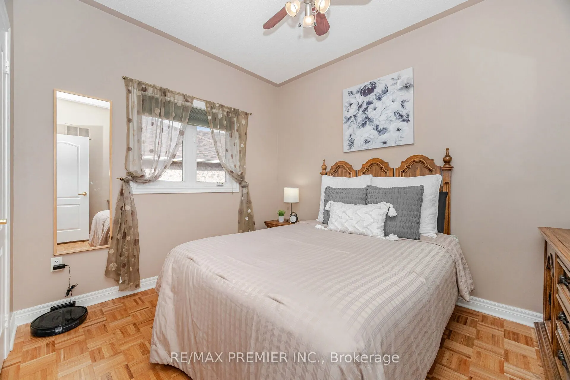 183 Regency View Heights