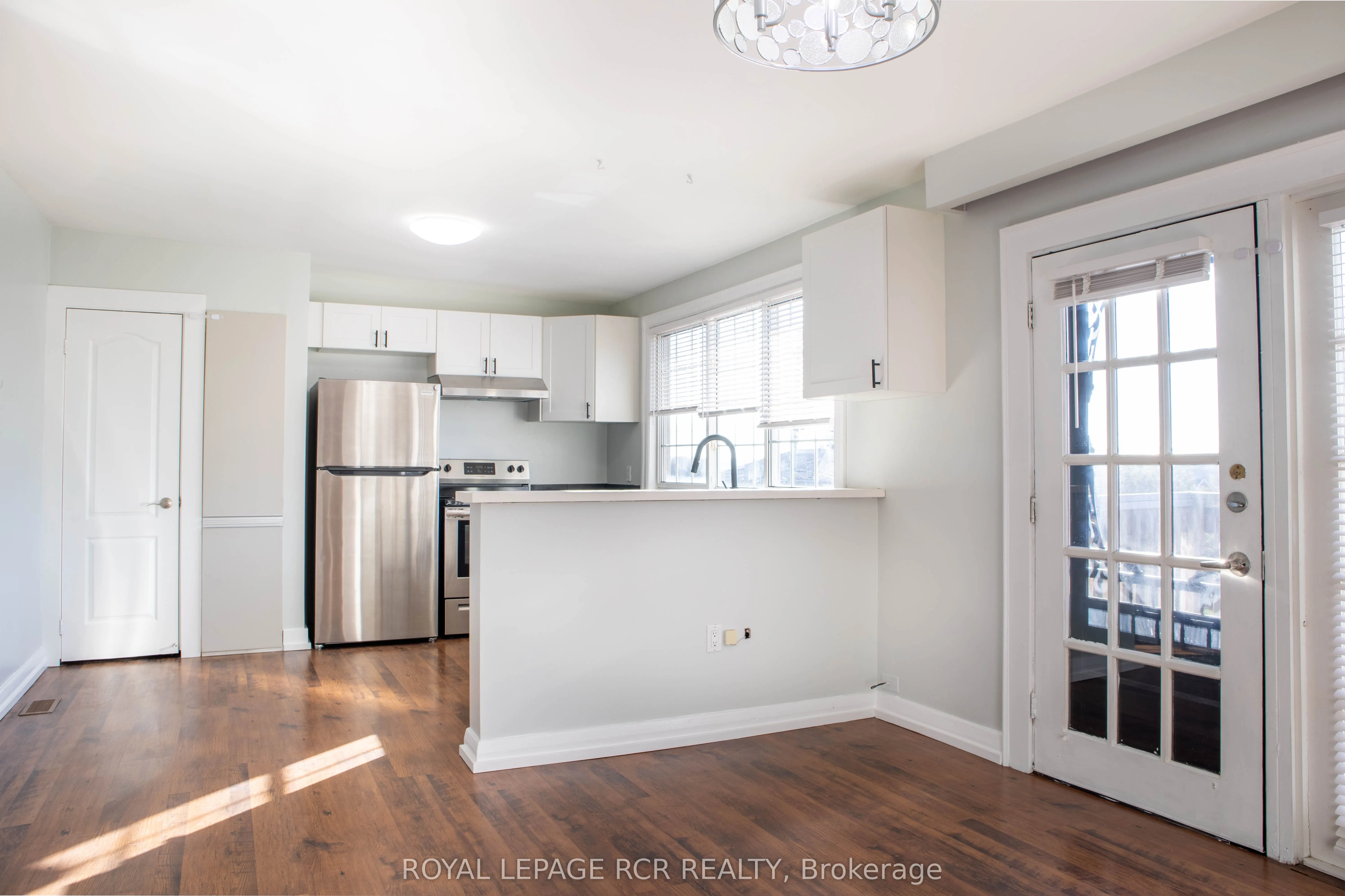 22 Centre Street, #2
