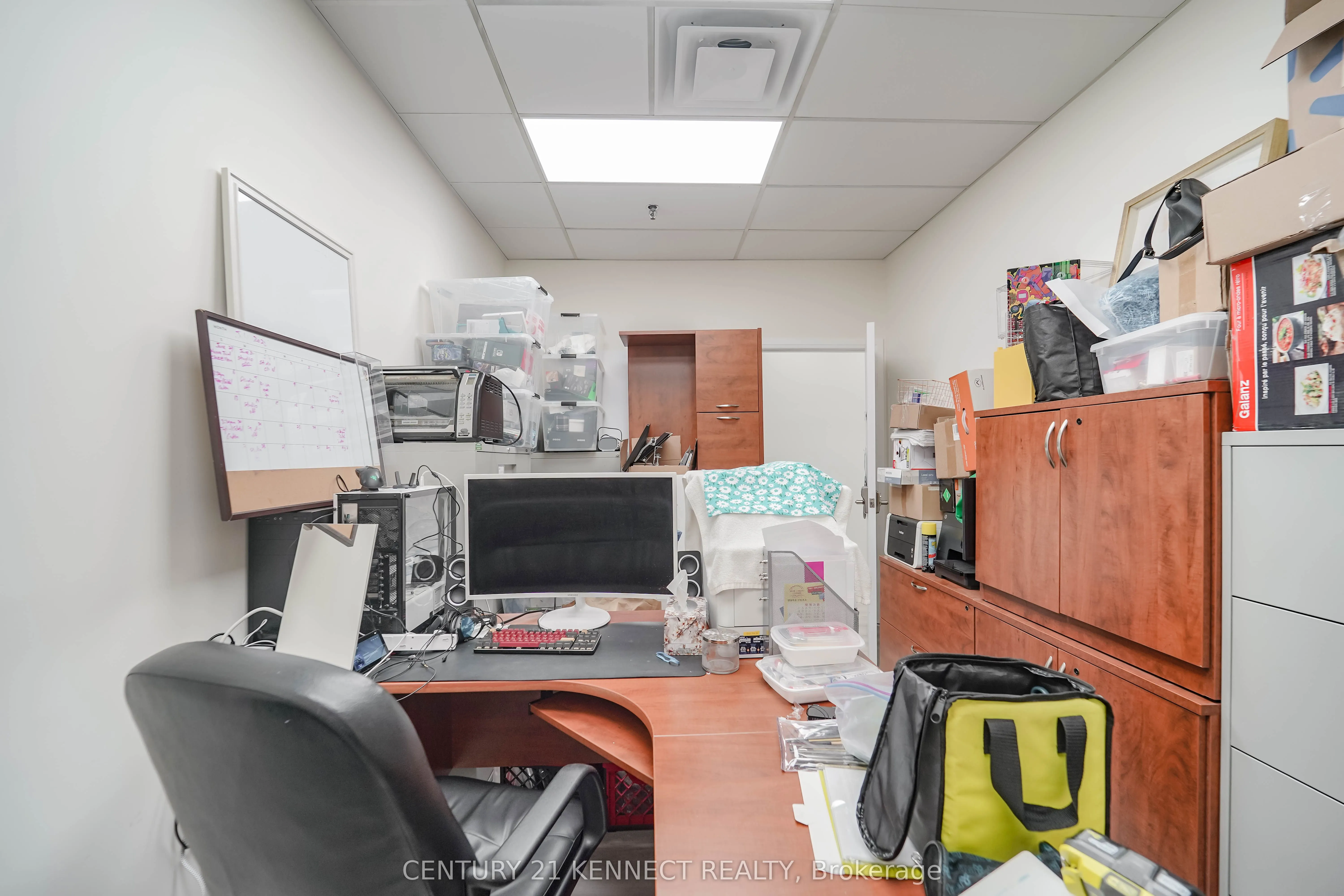 7780 Woodbine Avenue, #16