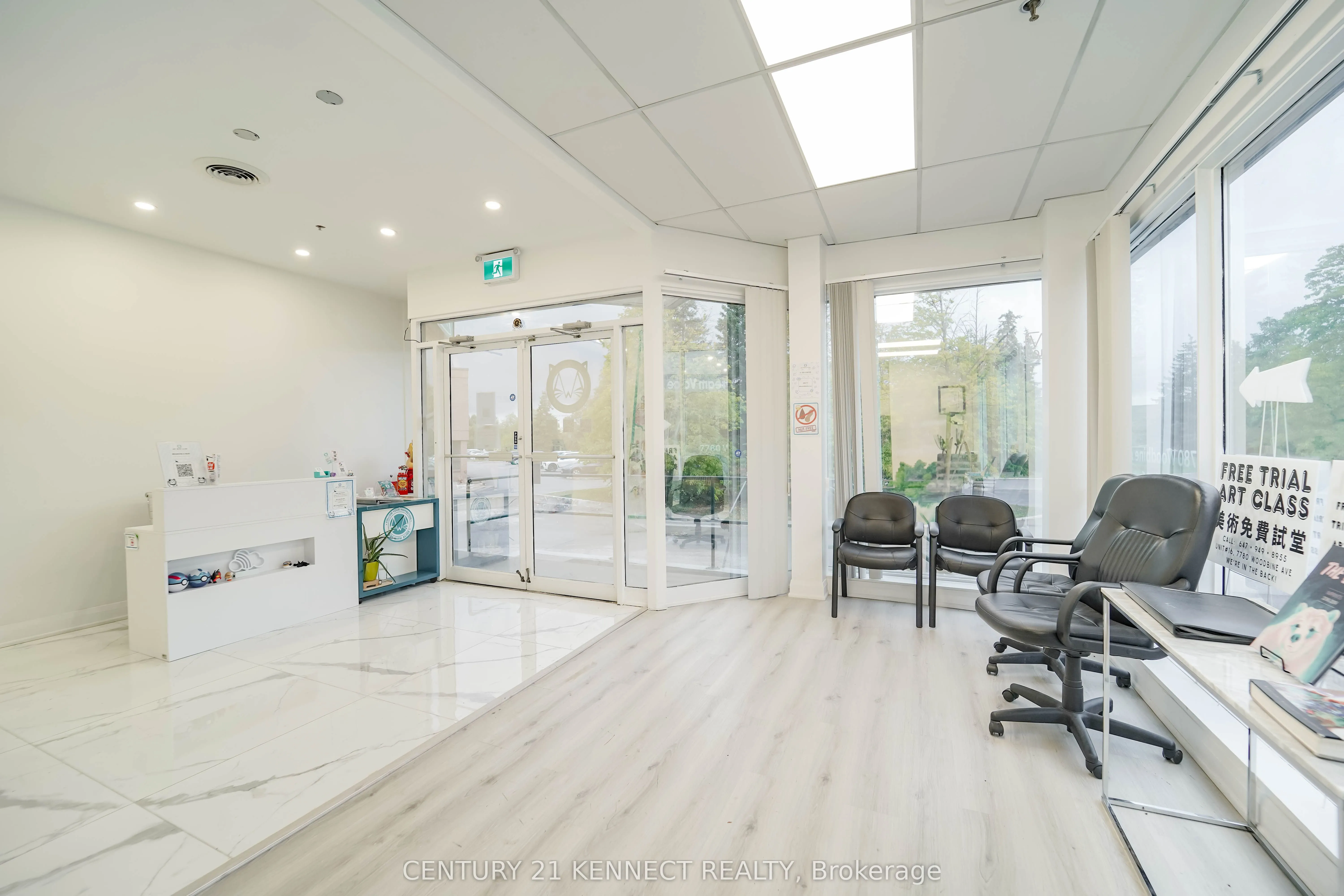 7780 Woodbine Avenue, #16