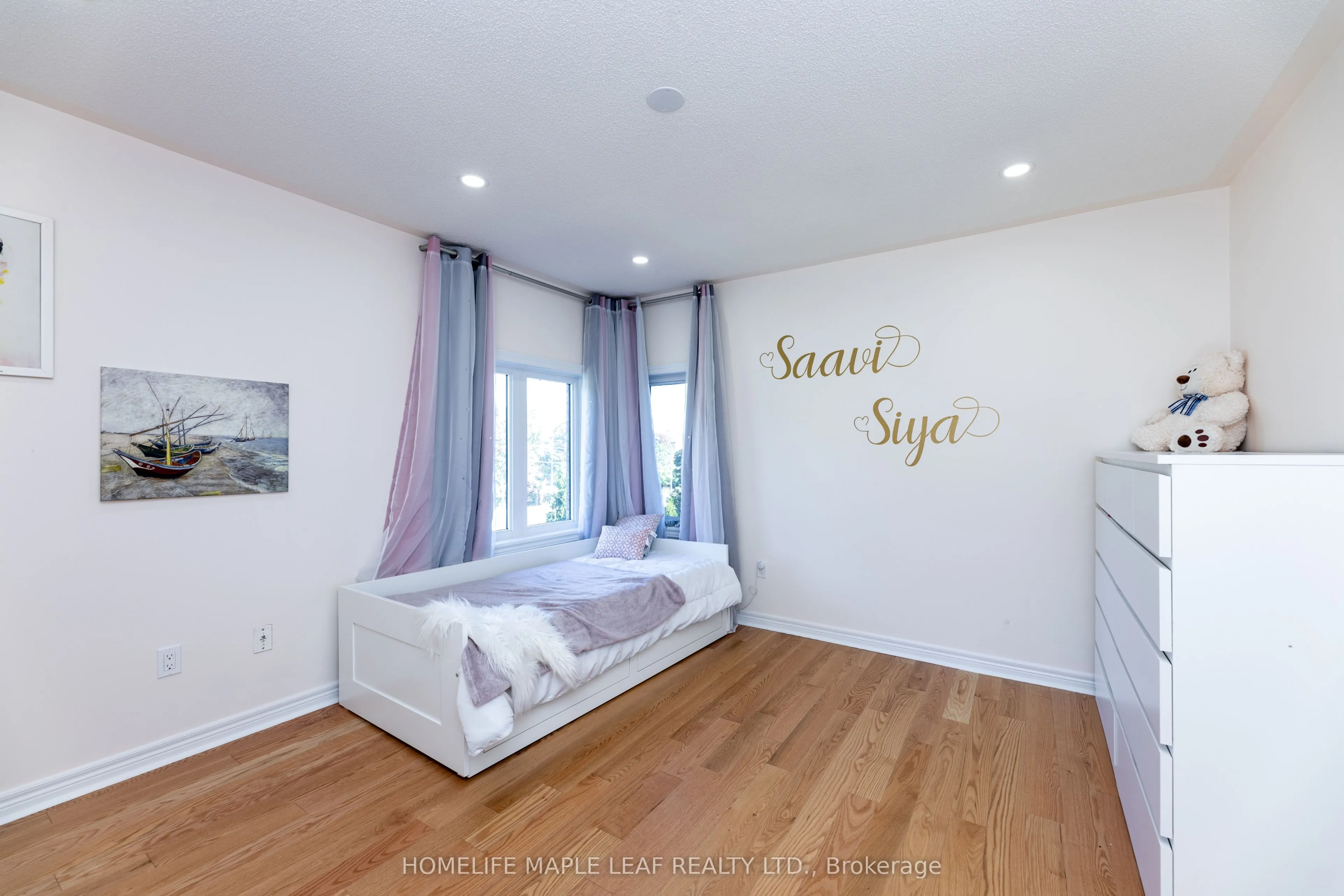238 Devonsleigh Boulevard