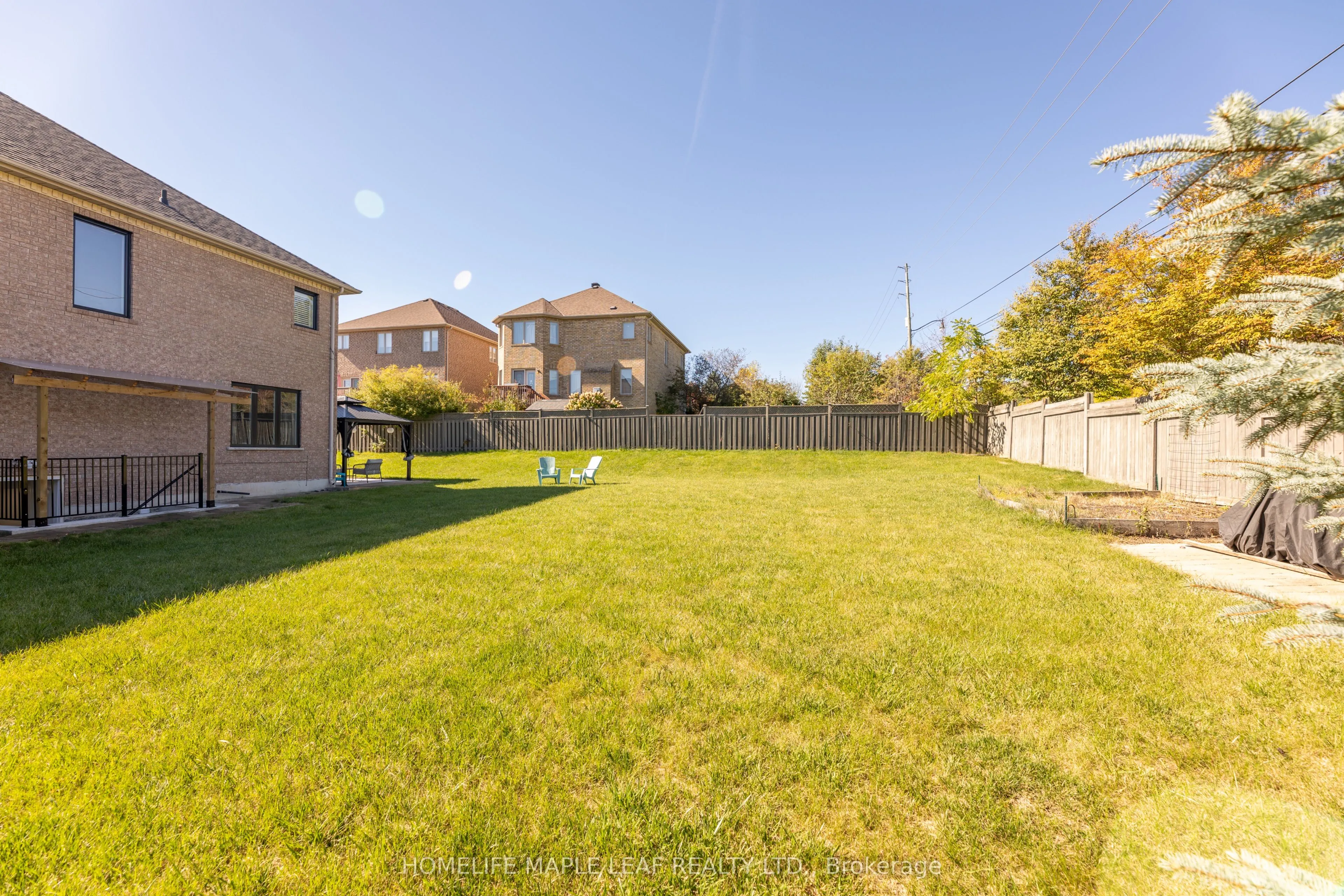 238 Devonsleigh Boulevard
