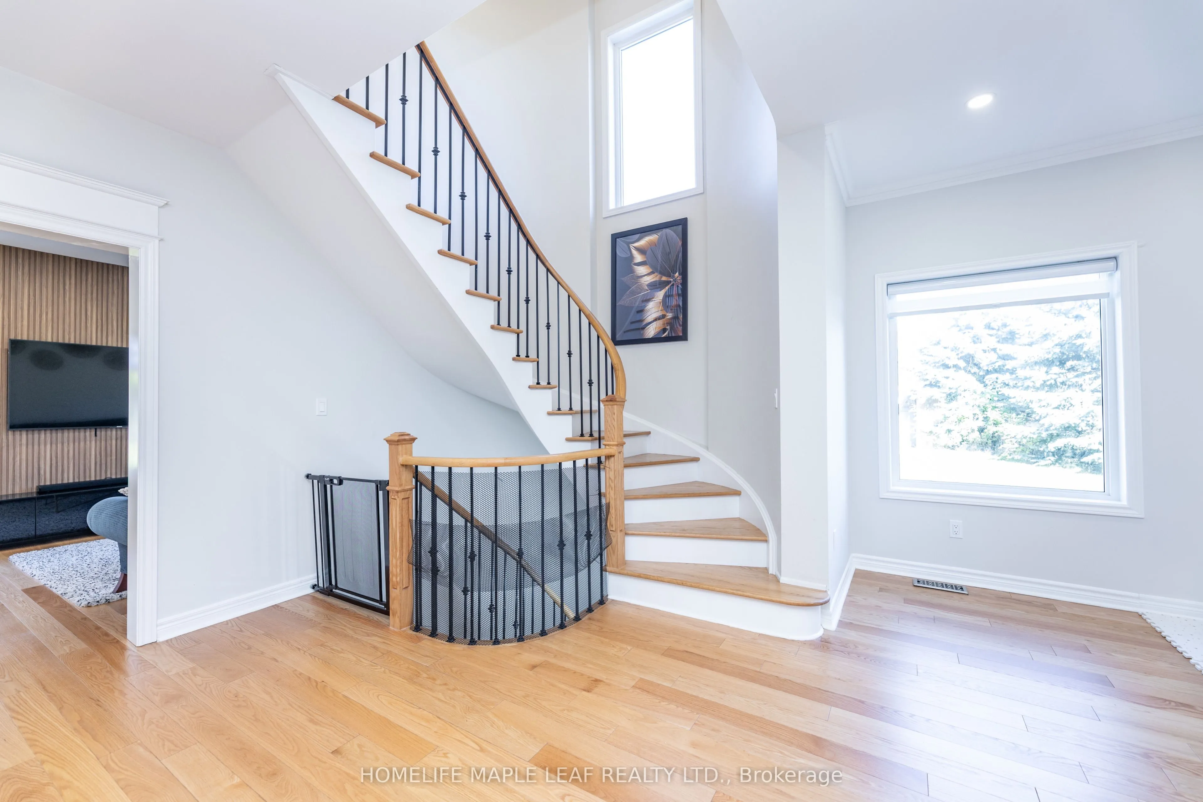 238 Devonsleigh Boulevard