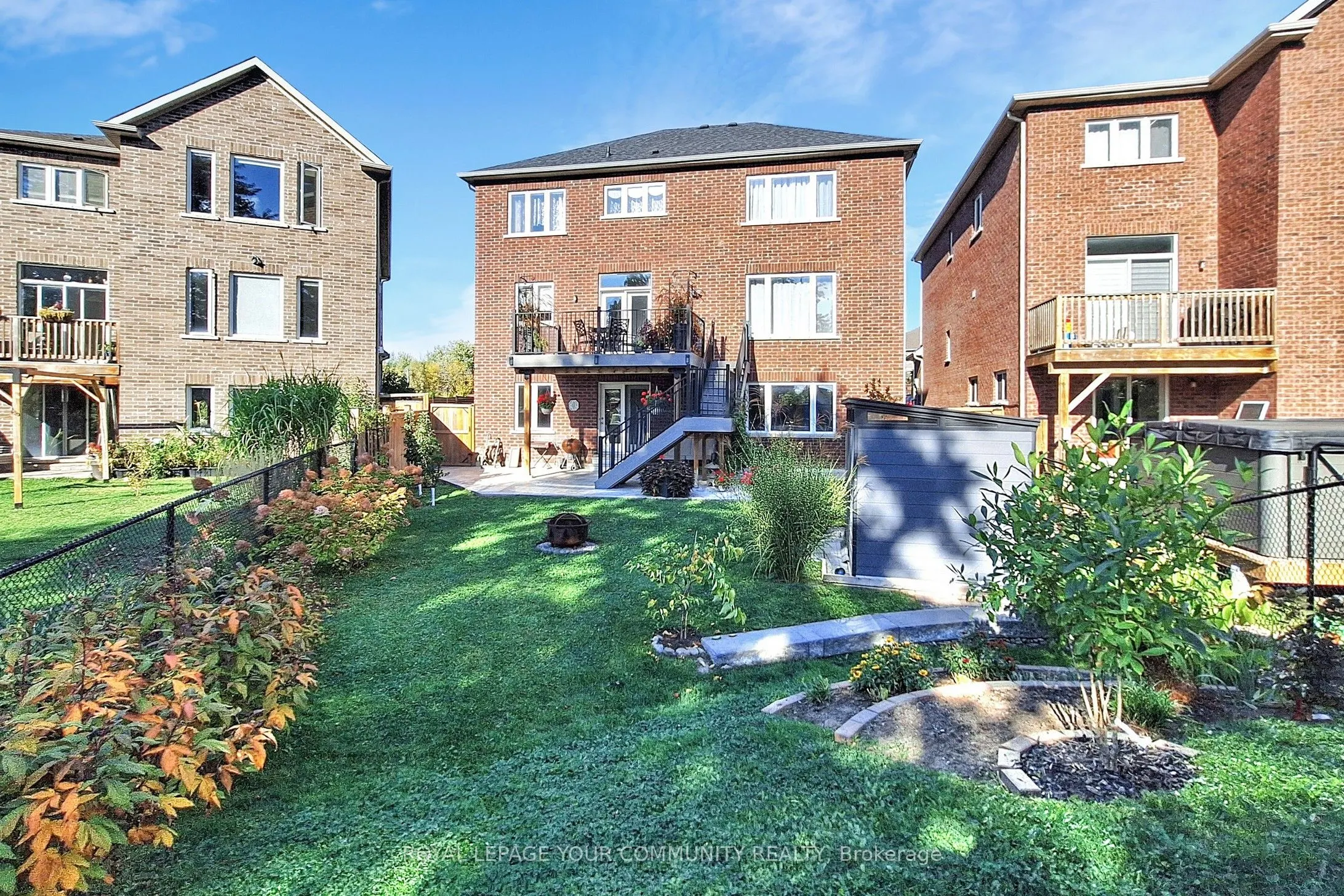 19 Richmond Park Drive