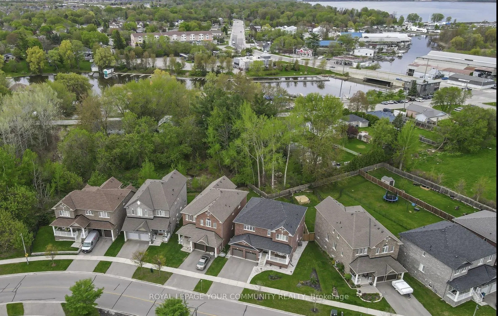 19 Richmond Park Drive