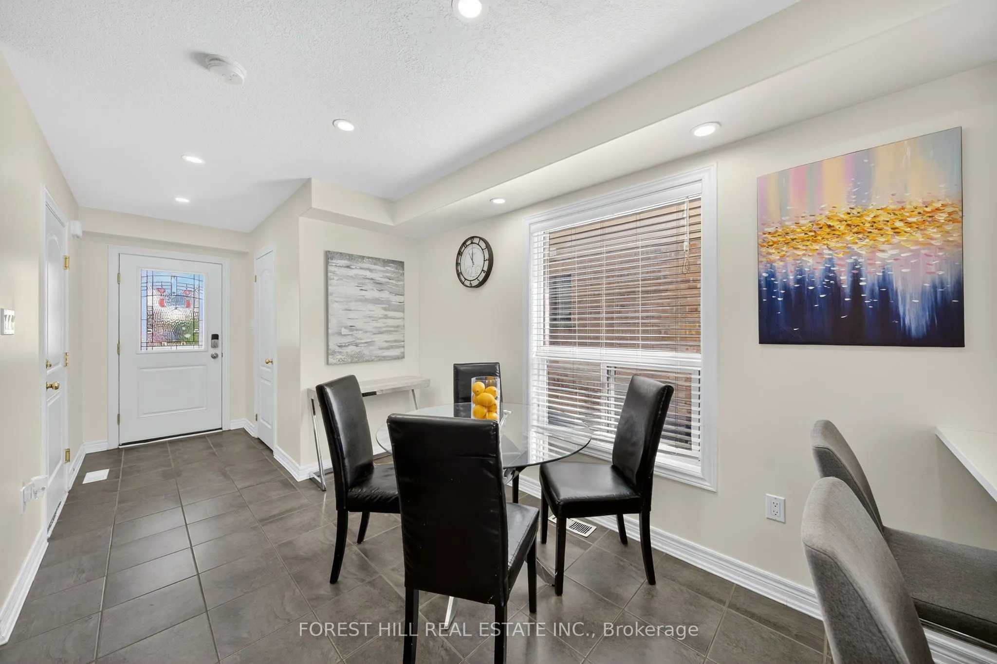 160 Banting Crescent