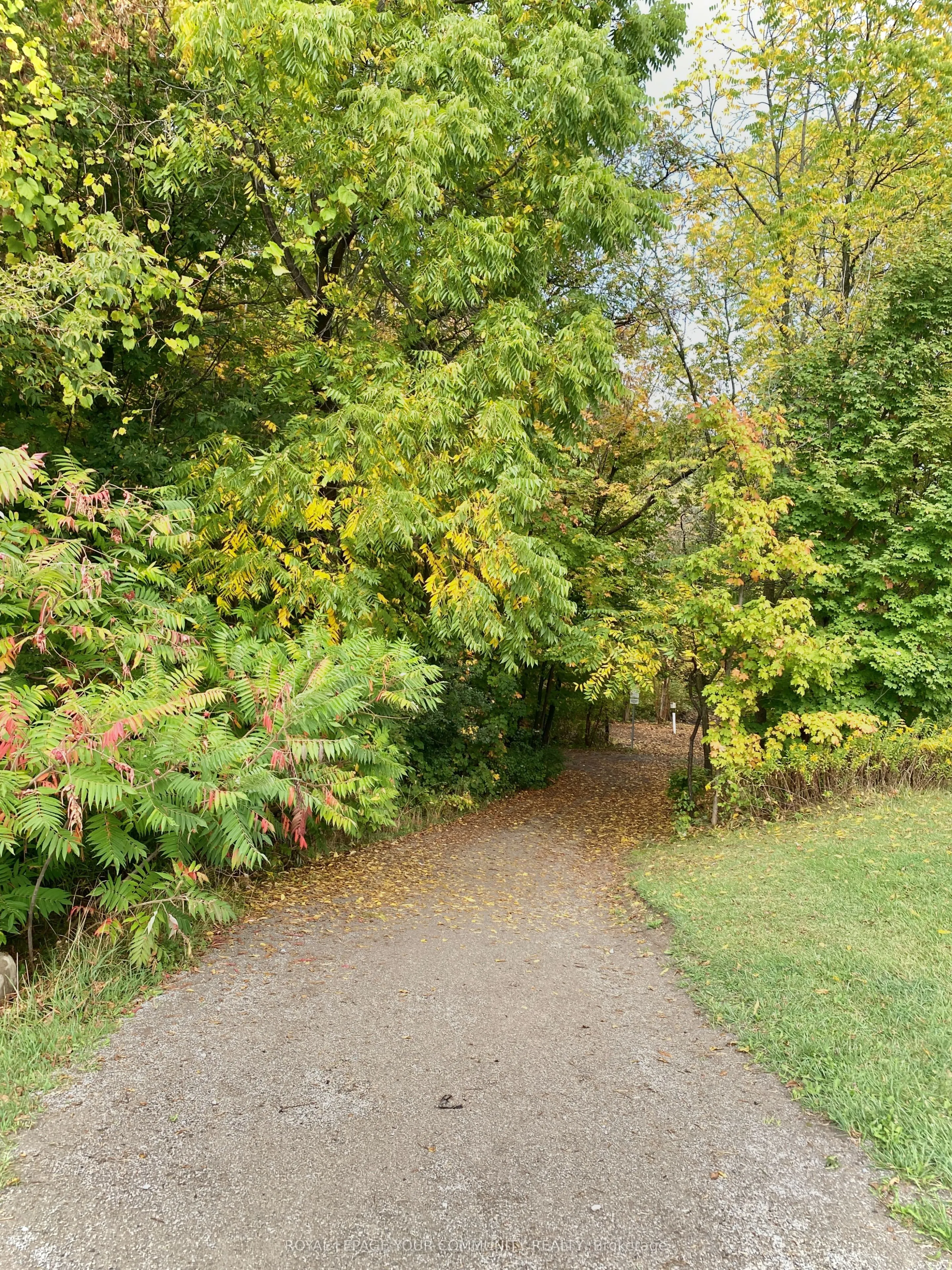 108 Orchard Heights Boulevard