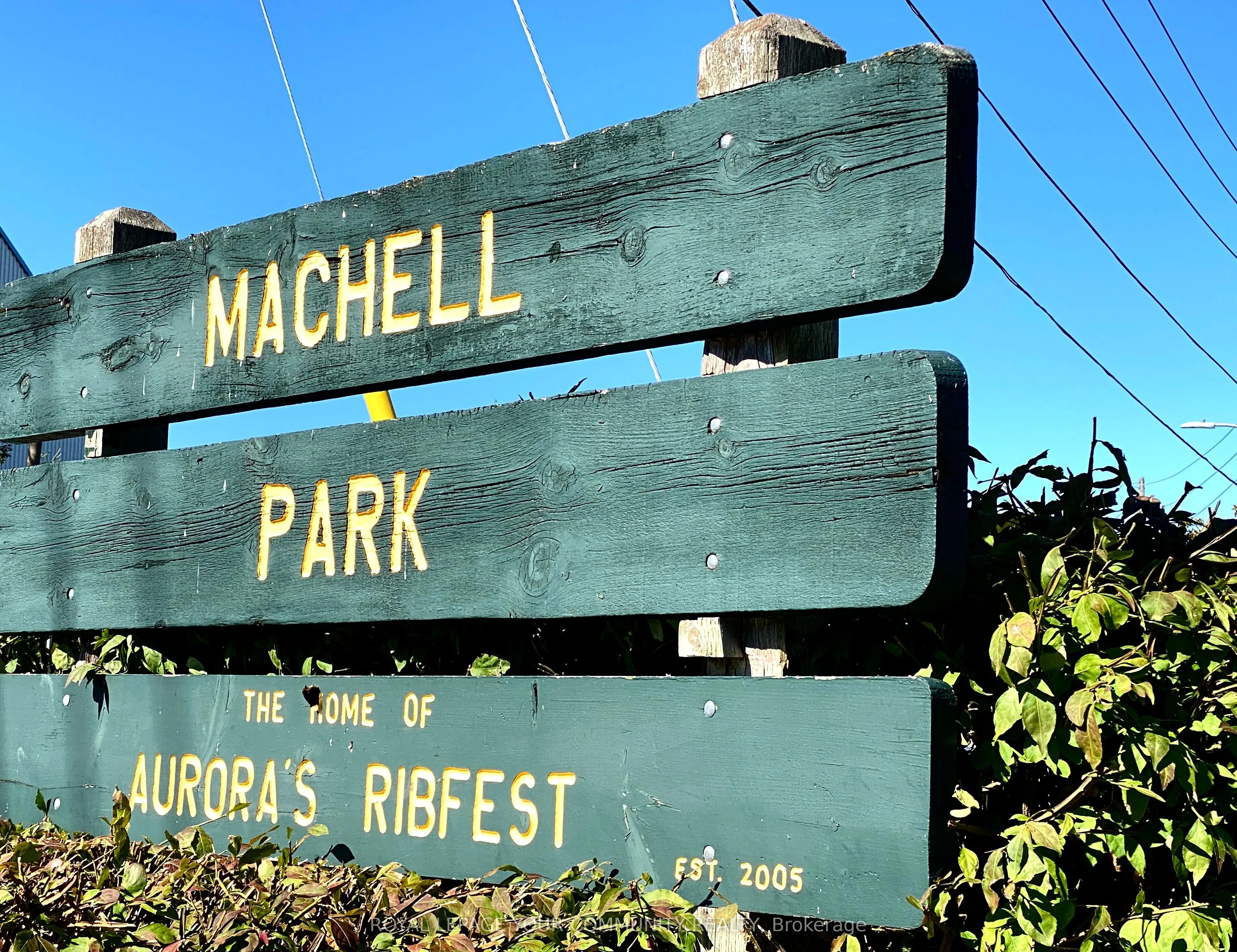 108 Orchard Heights Boulevard