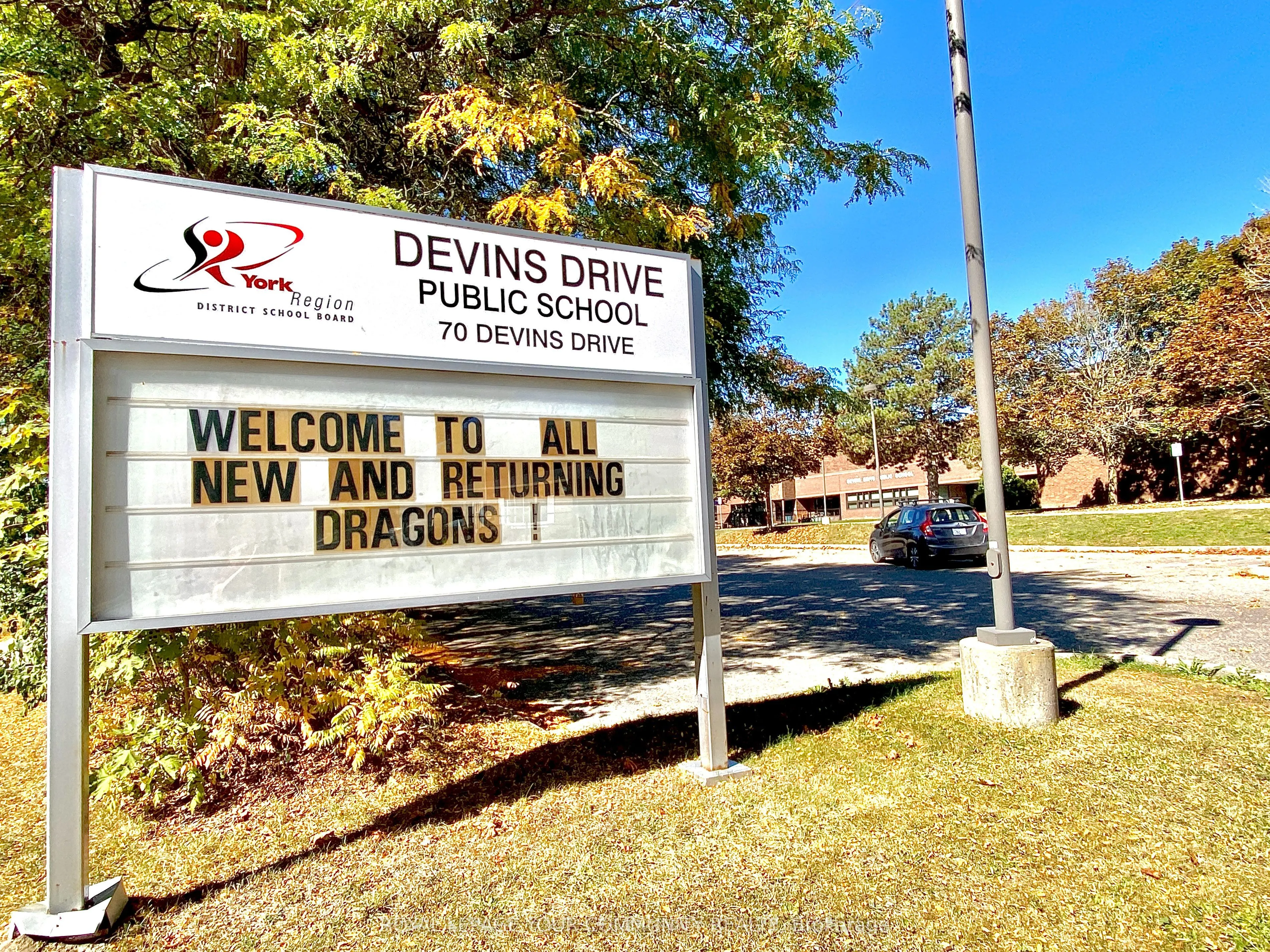 108 Orchard Heights Boulevard