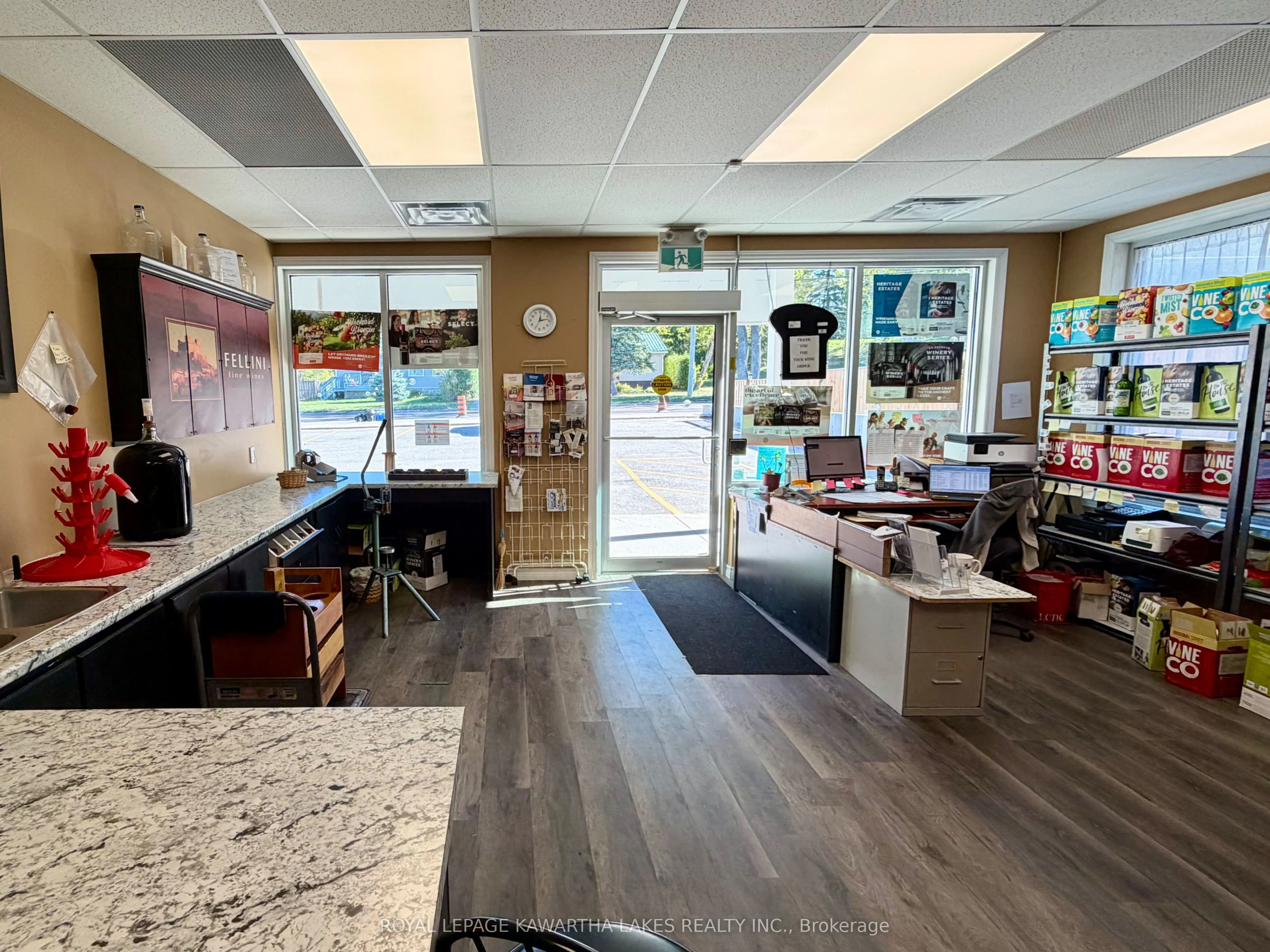 448 Osborne Street, #1