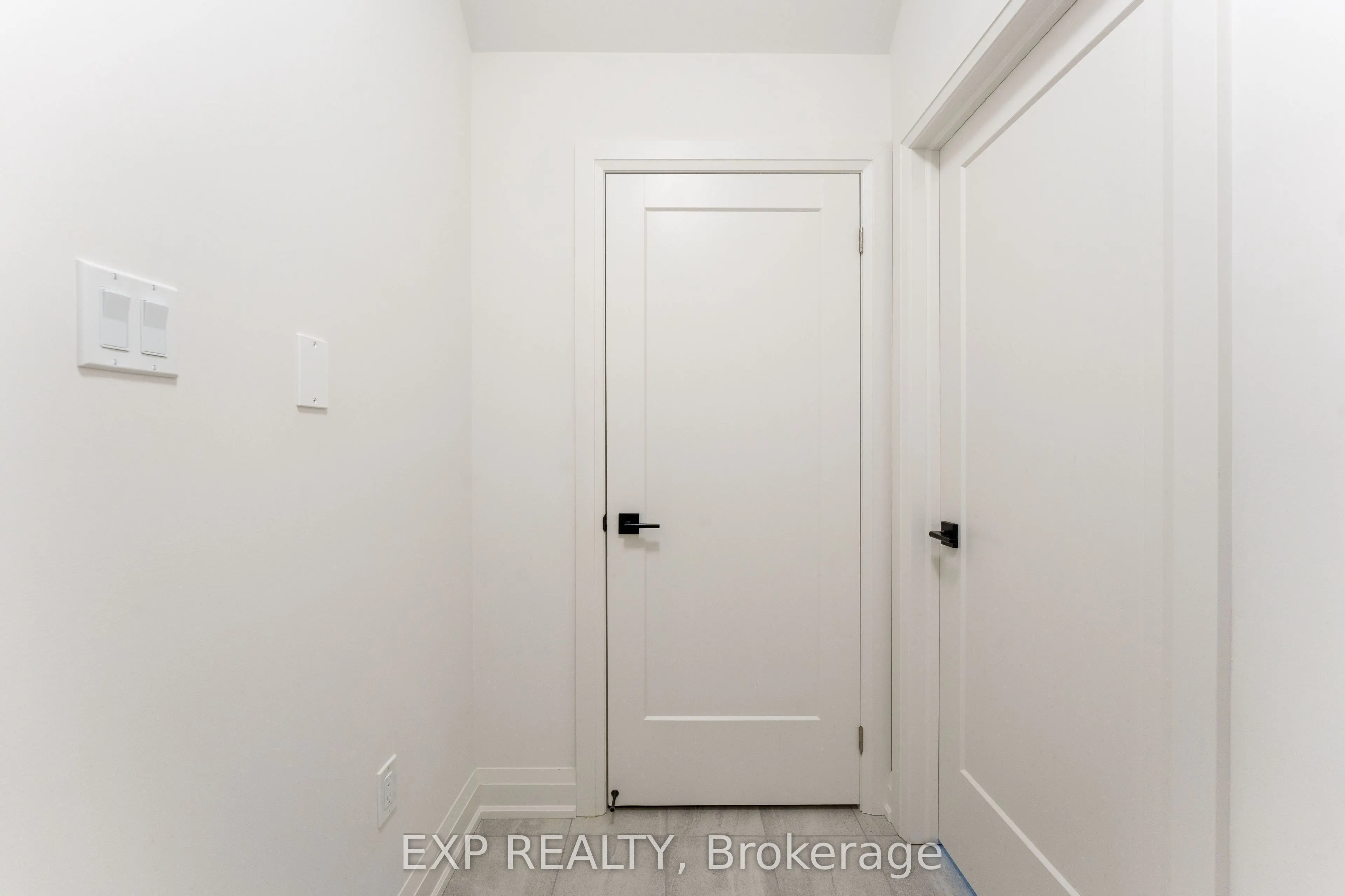 5 Mayflower Gardens