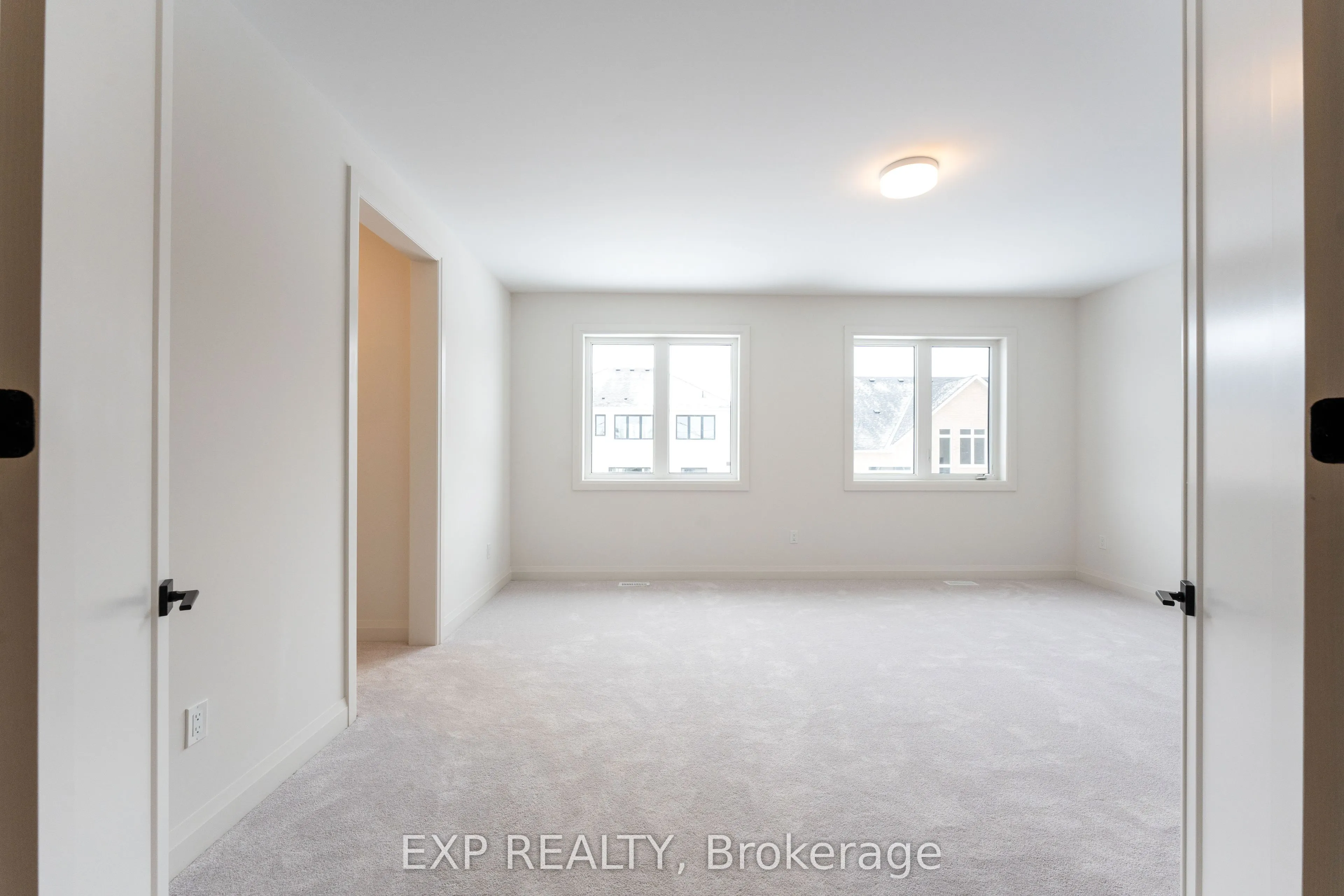 5 Mayflower Gardens