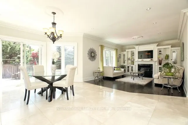 7 Elderwood Drive