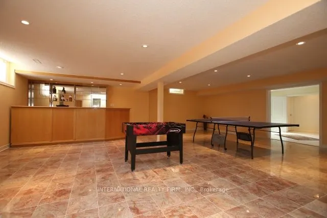7 Elderwood Drive