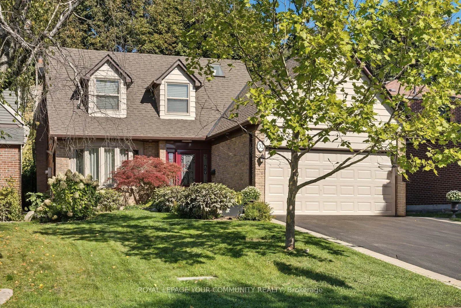 32 Ravengloss Drive