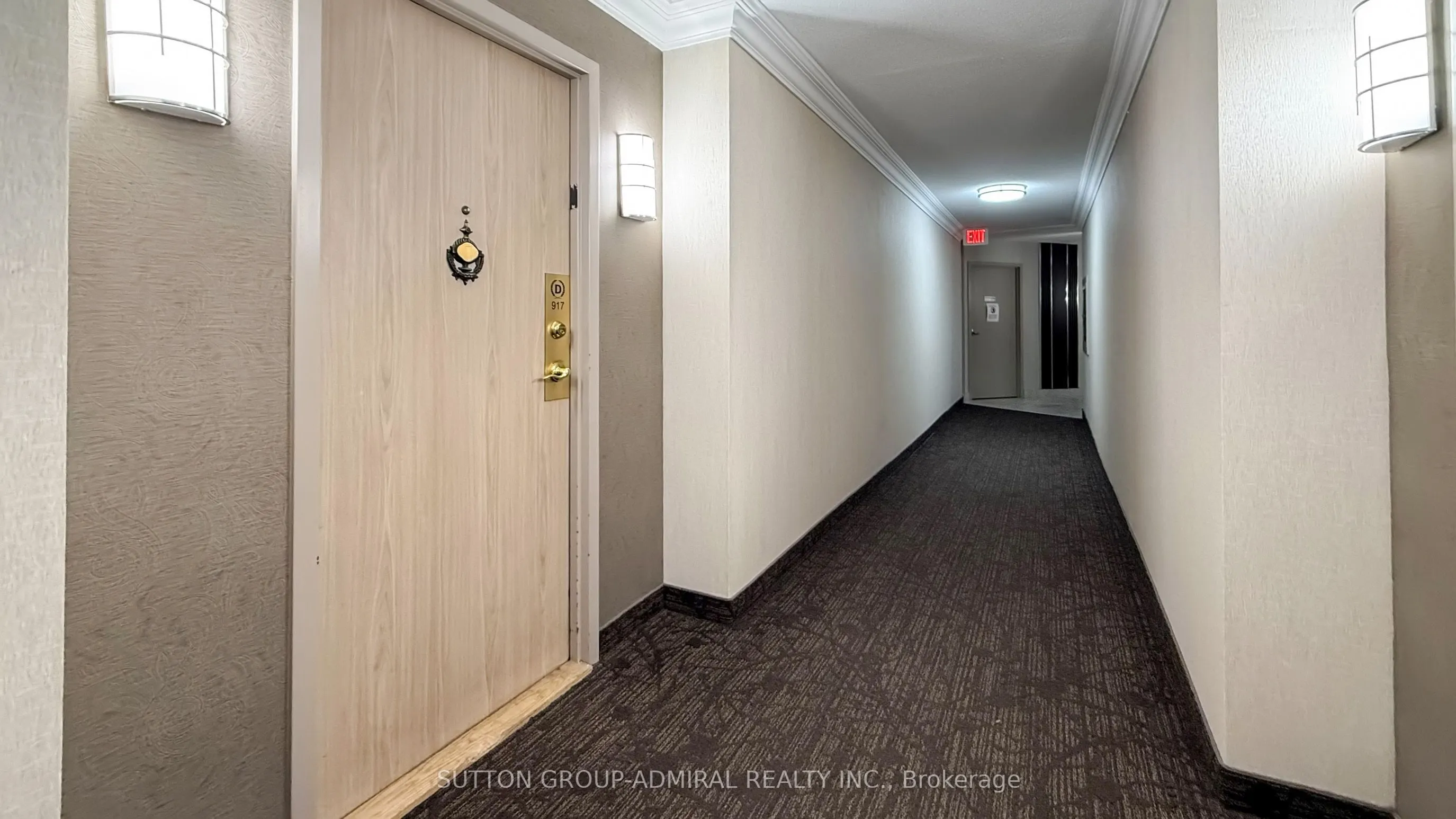 30 Harding Boulevard W, #917