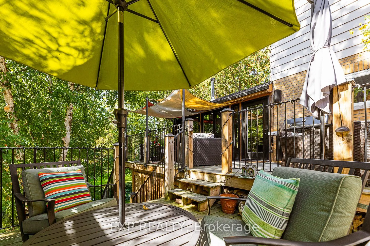 208 Lorne Avenue