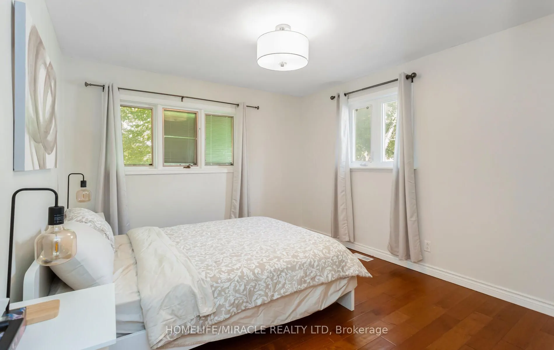 17 Kinsley Street