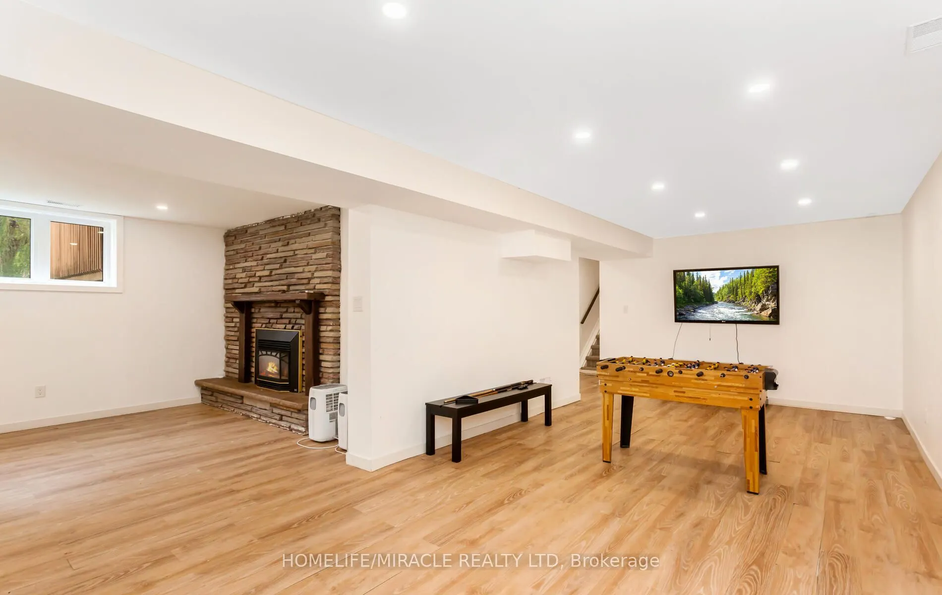 17 Kinsley Street