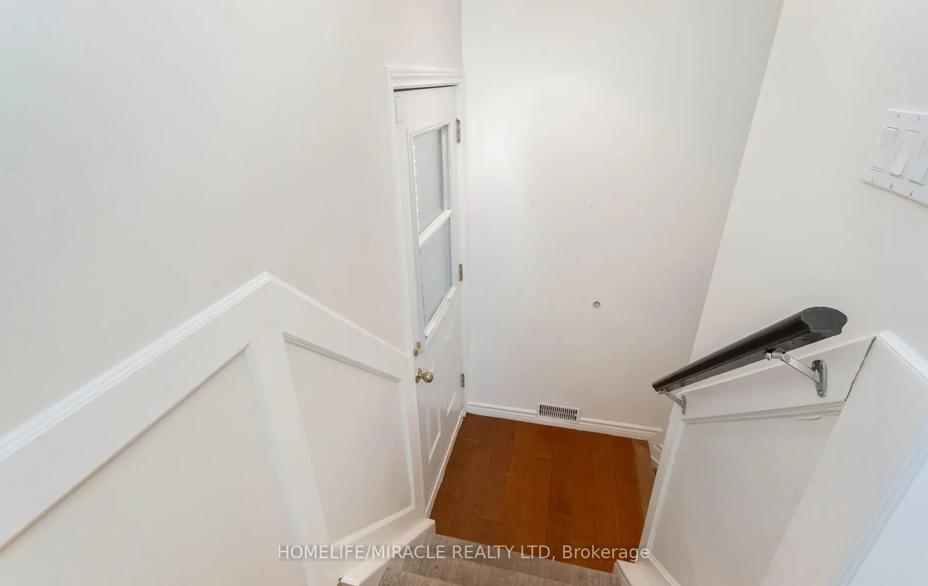 17 Kinsley Street