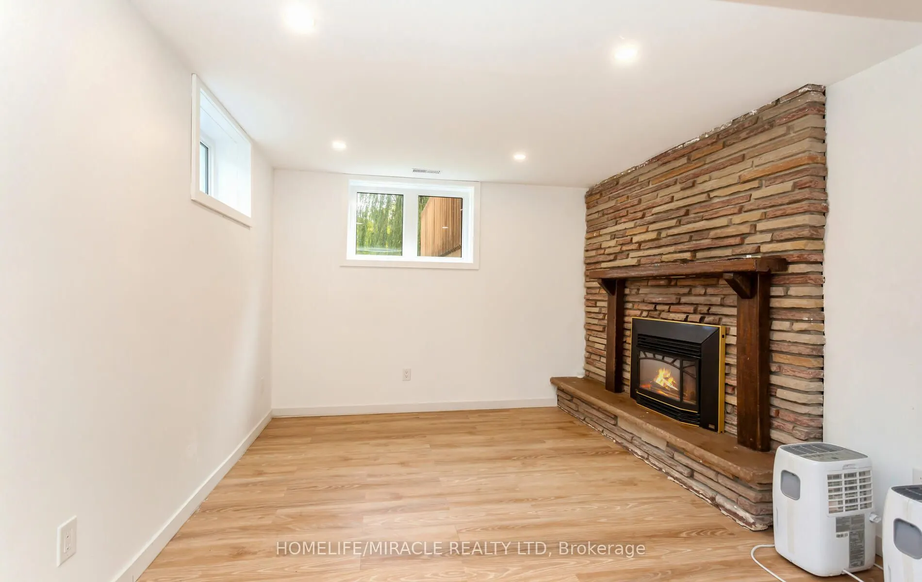 17 Kinsley Street