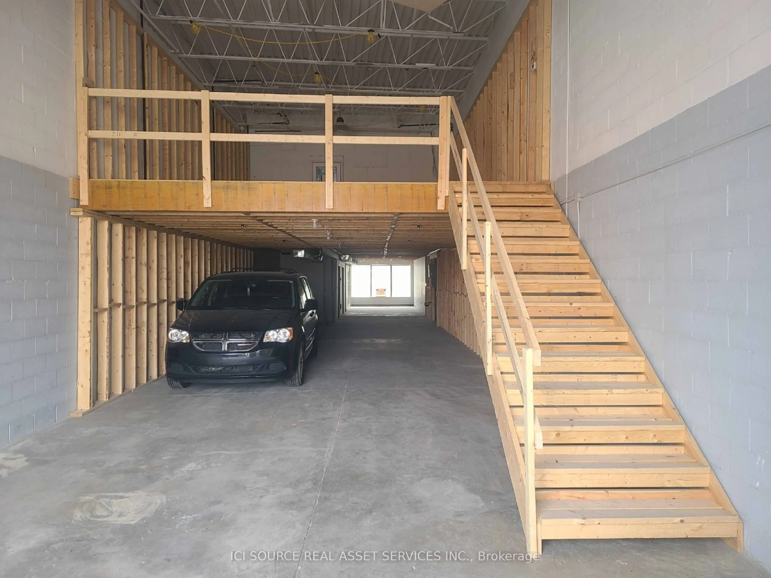 410 Chrislea Road, #12