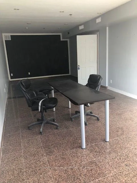 410 Chrislea Road, #12