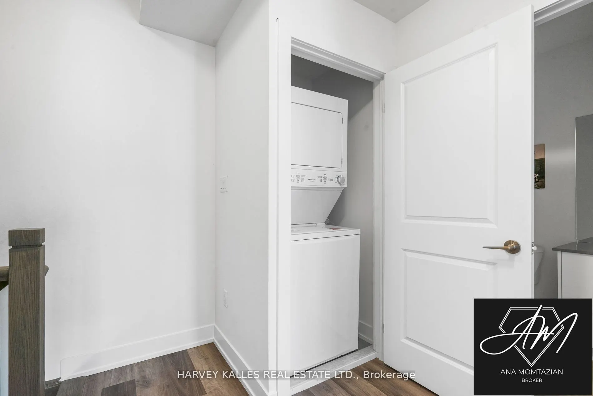 9 Phelps Lane, #1