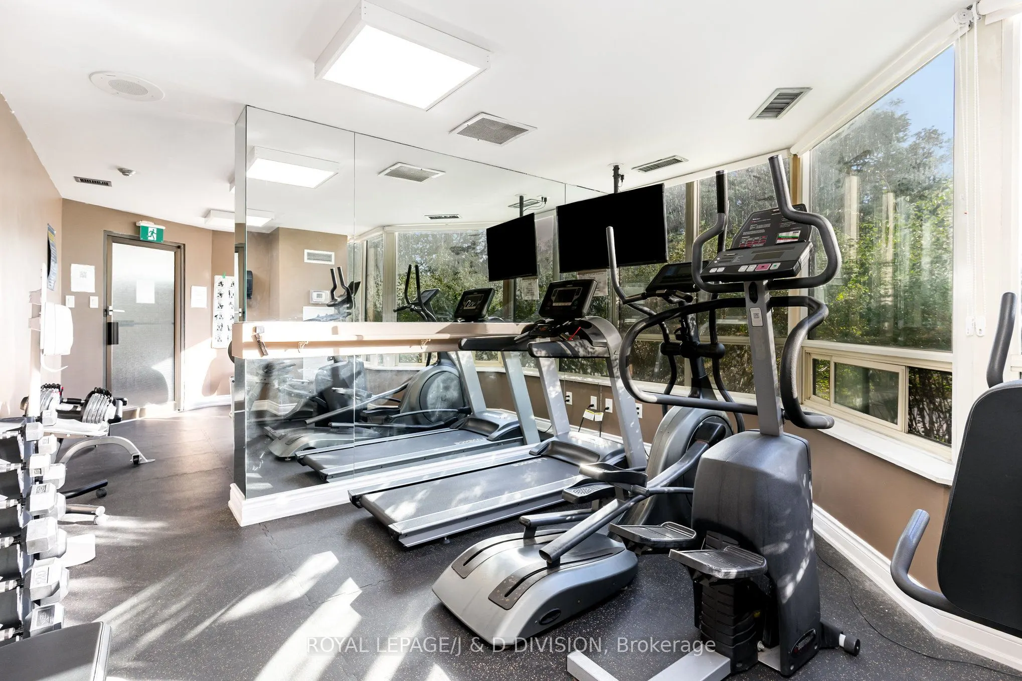 8501 Bayview Avenue, #815
