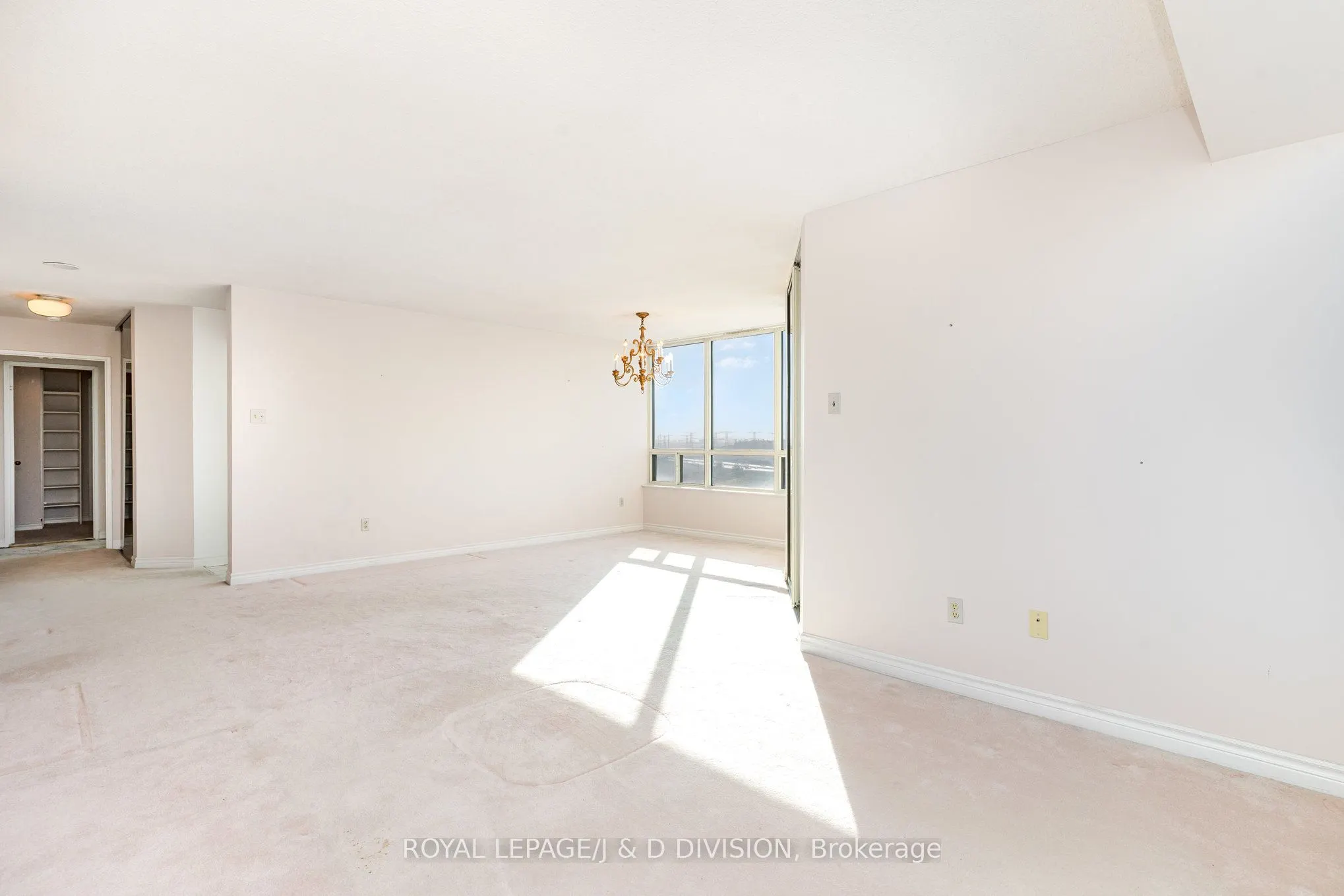 8501 Bayview Avenue, #815