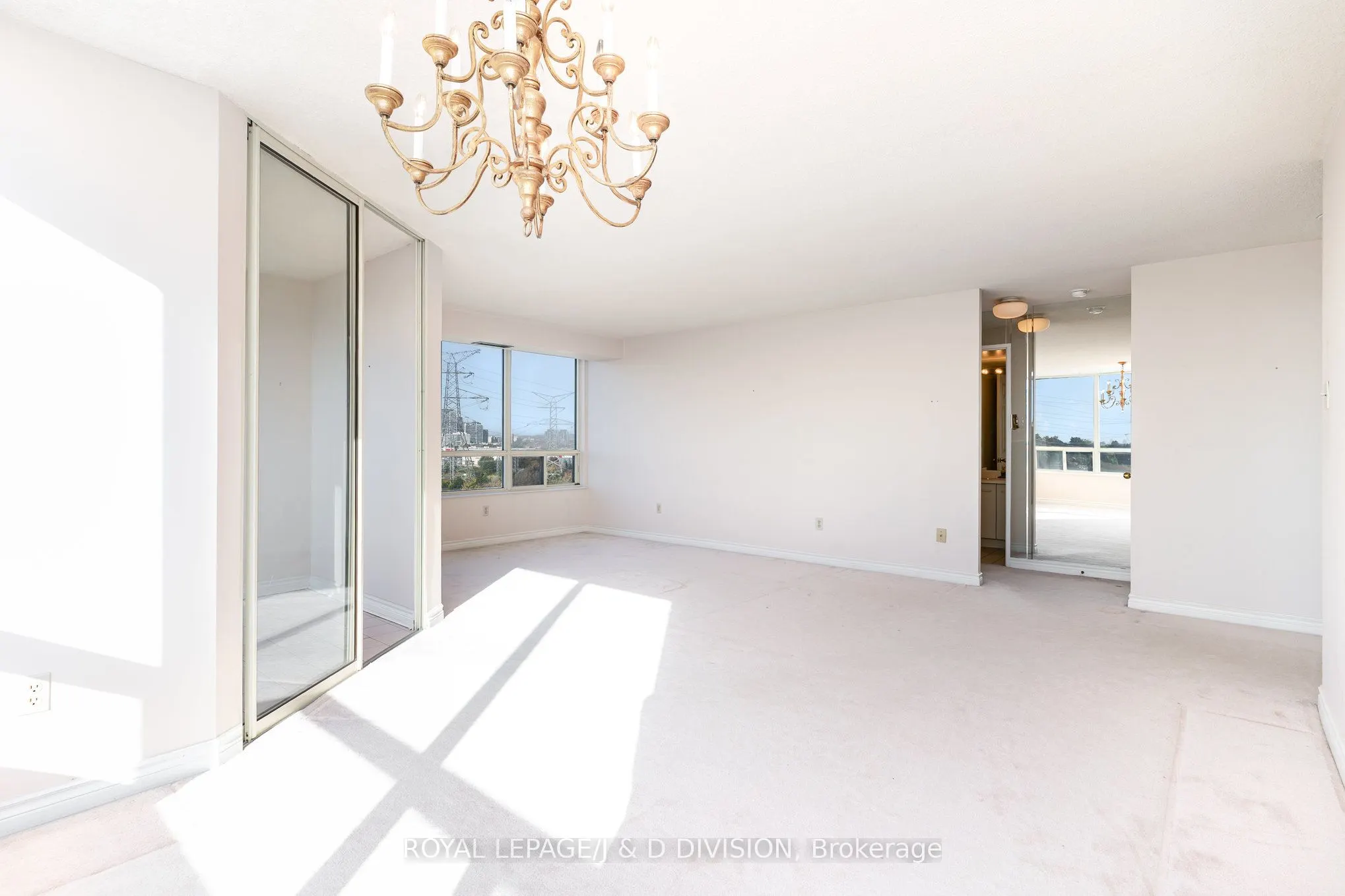 8501 Bayview Avenue, #815