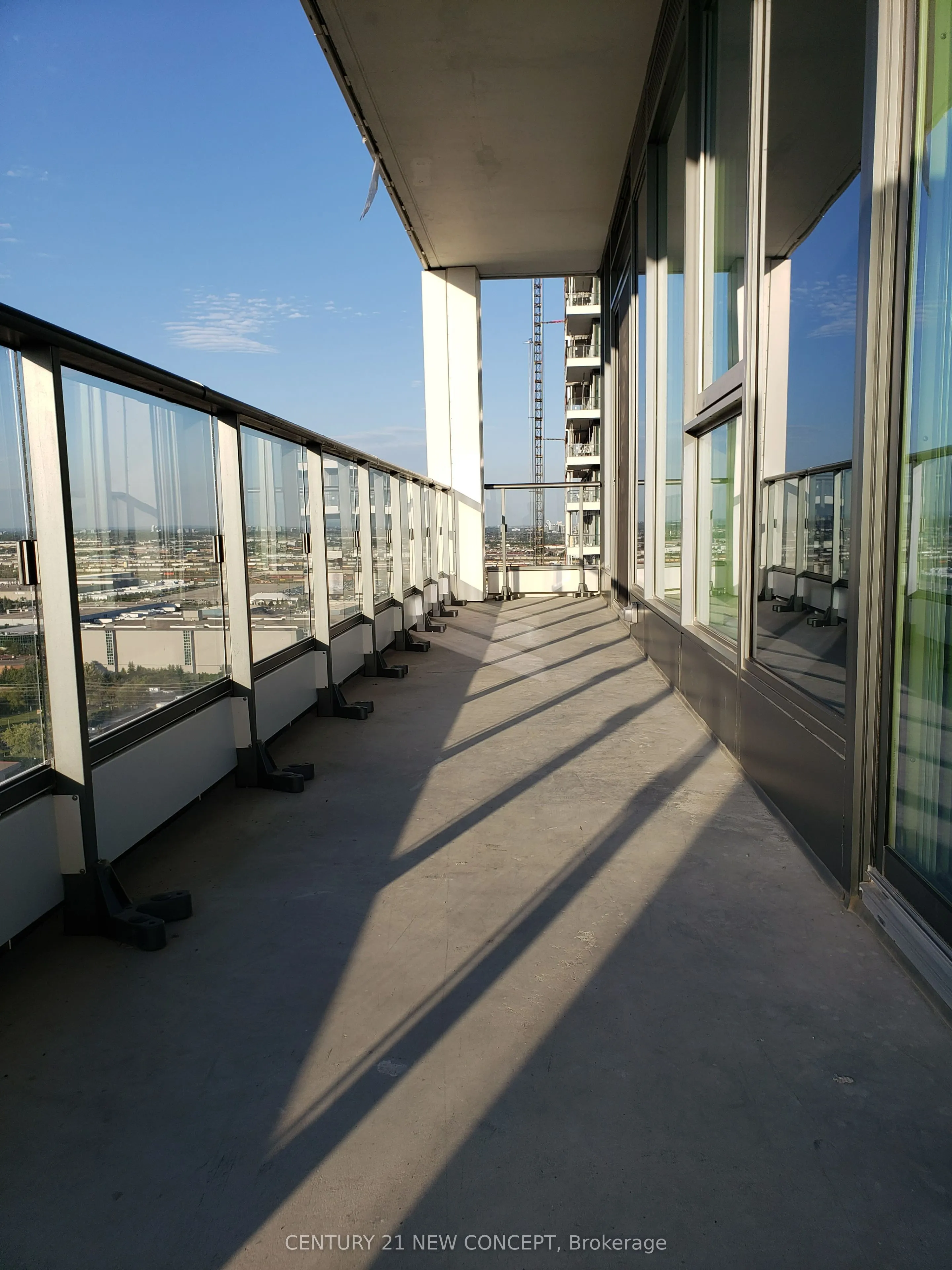898 Portage Parkway, #2902