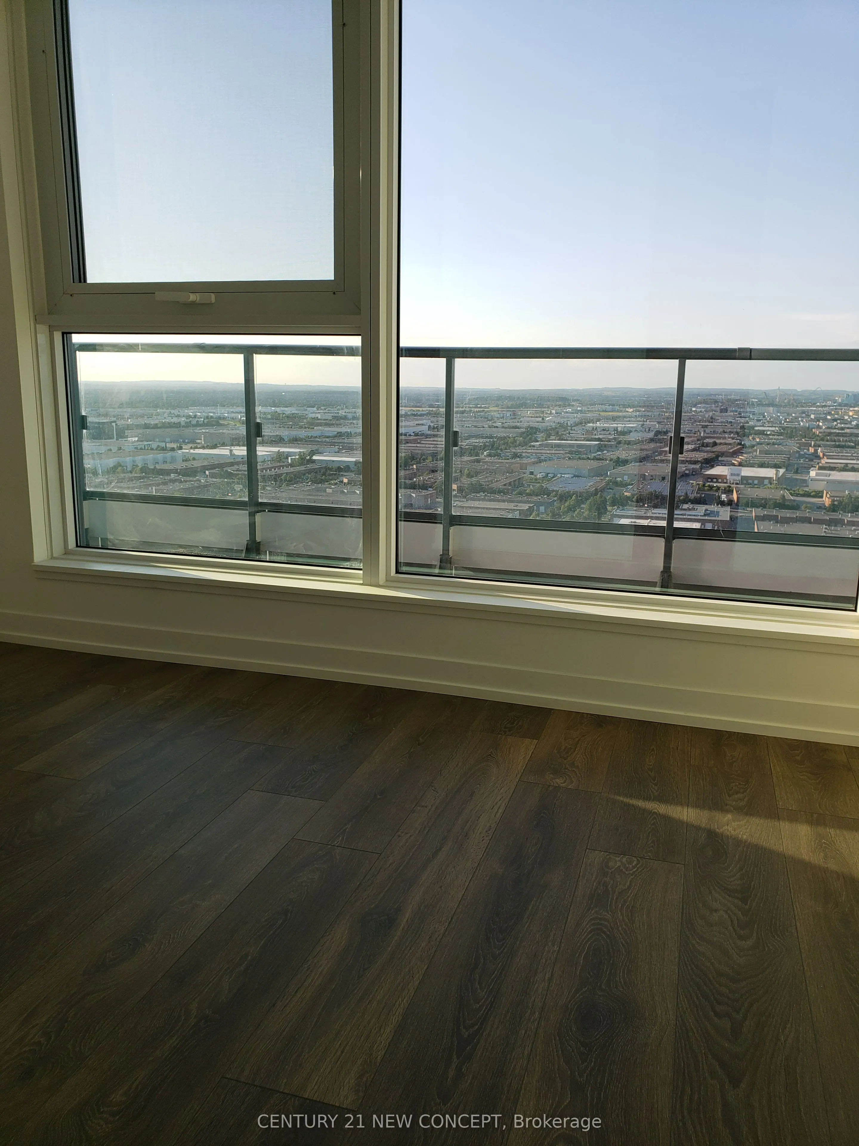 898 Portage Parkway, #2902