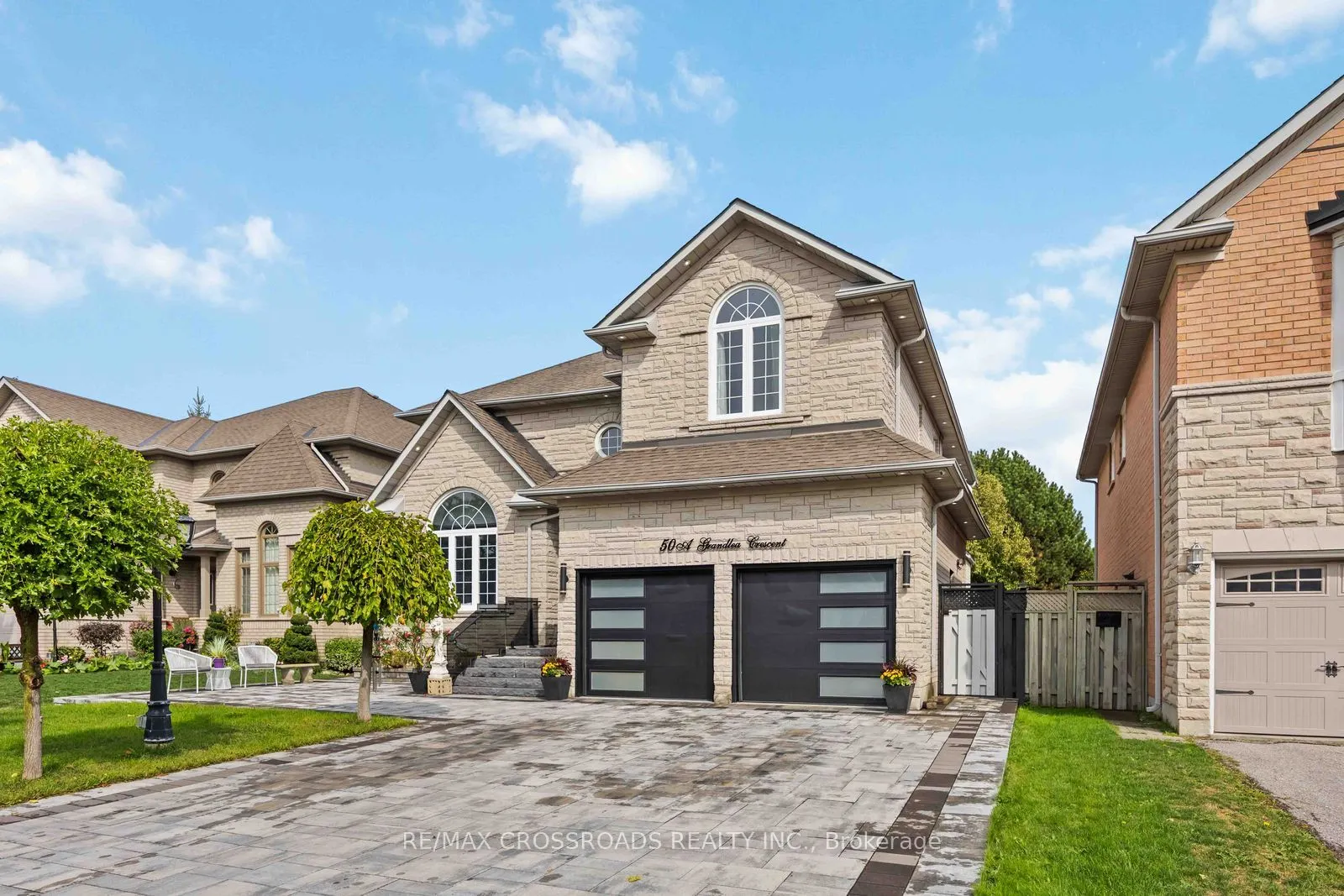 50 Grandlea Crescent