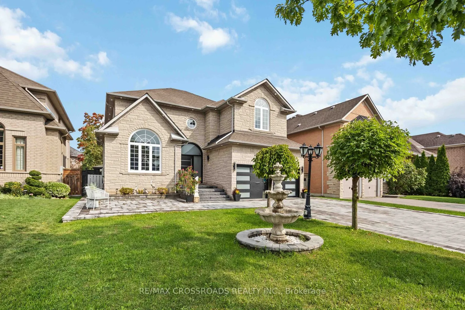 50 Grandlea Crescent