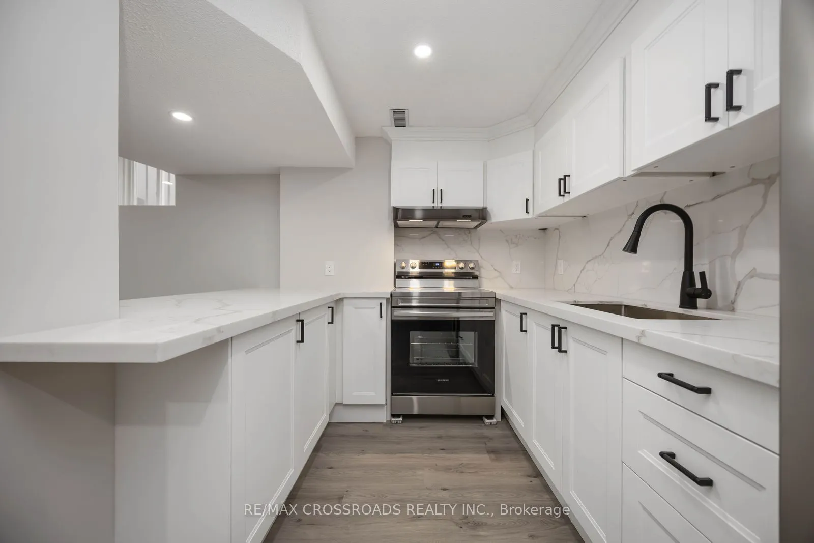 50 Grandlea Crescent
