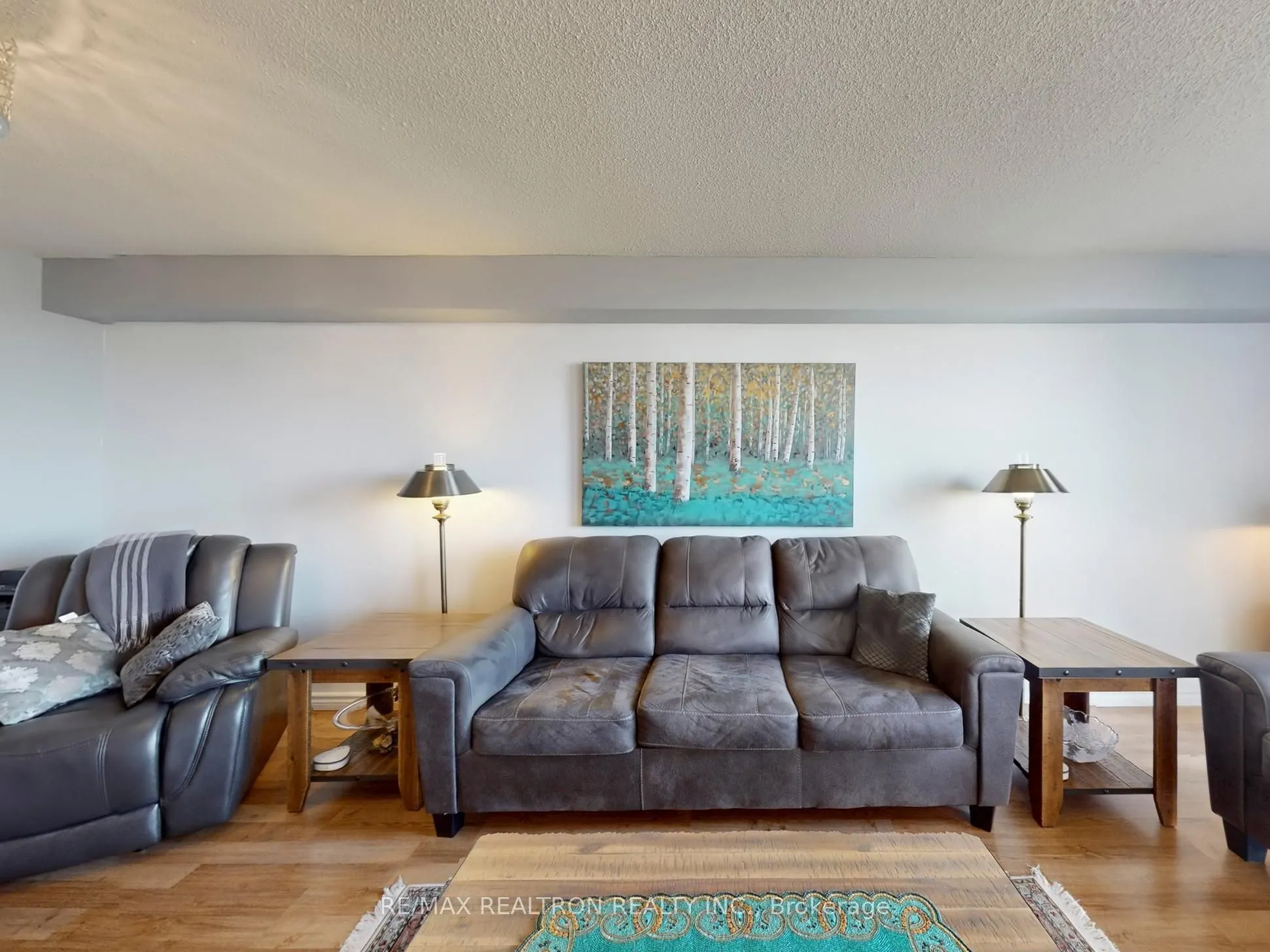 40 Harding Boulevard W, #1015
