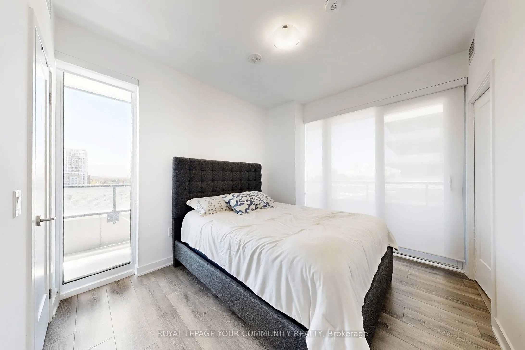 95 Oneida Crescent, #503