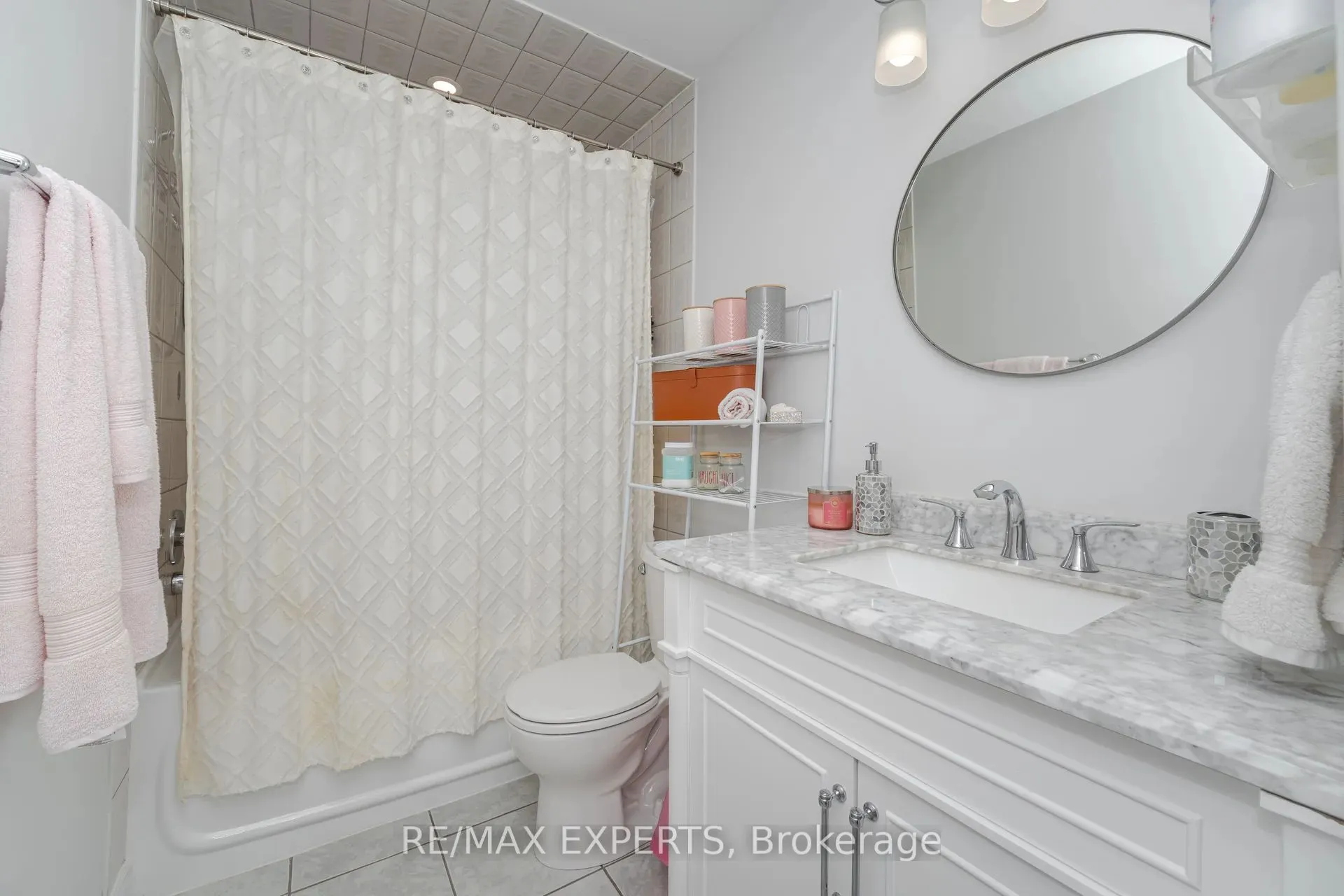 77 Mill Street E, #22
